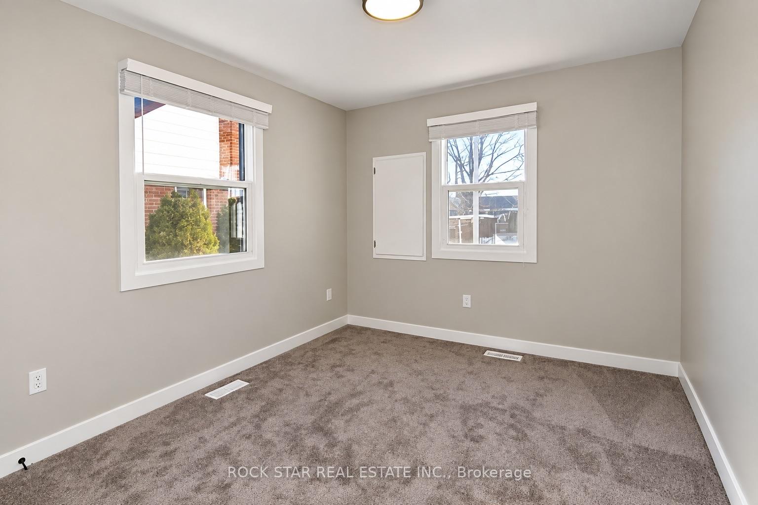 Photo 18 of 134 Oakside Street, London, East C — HOMEH