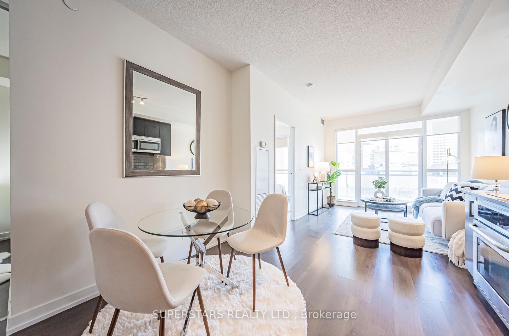 Photo 7 of Unit 801, 89 Dunfield Avenue, Toronto, Mount Pleasant West — HOMEH