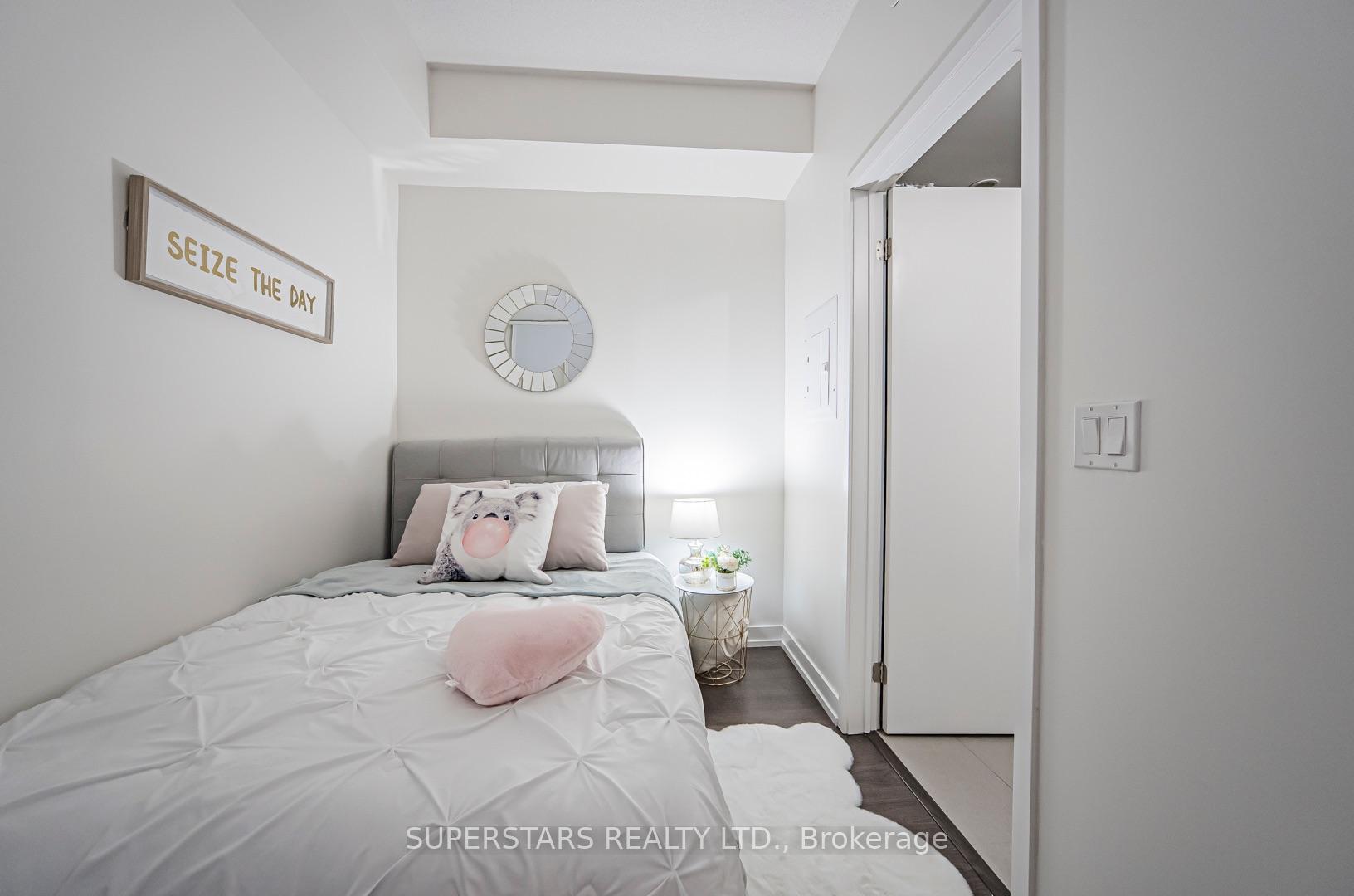 Photo 15 of Unit 801, 89 Dunfield Avenue, Toronto, Mount Pleasant West — HOMEH