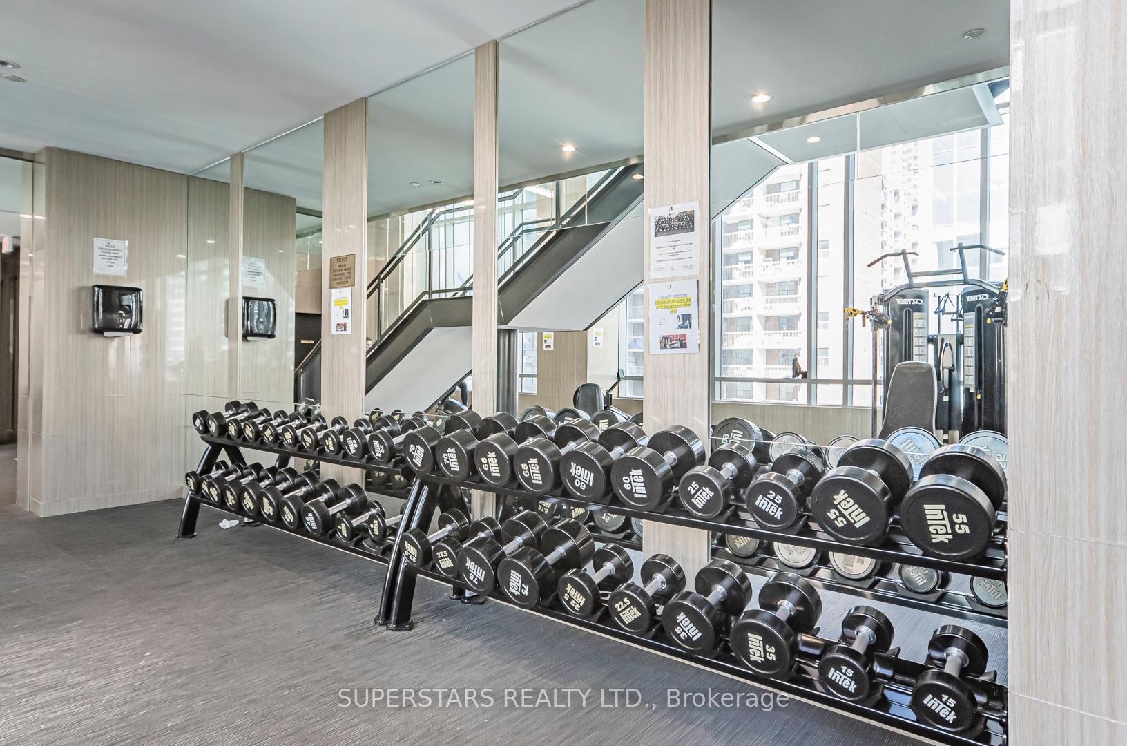 Photo 18 of Unit 801, 89 Dunfield Avenue, Toronto, Mount Pleasant West — HOMEH
