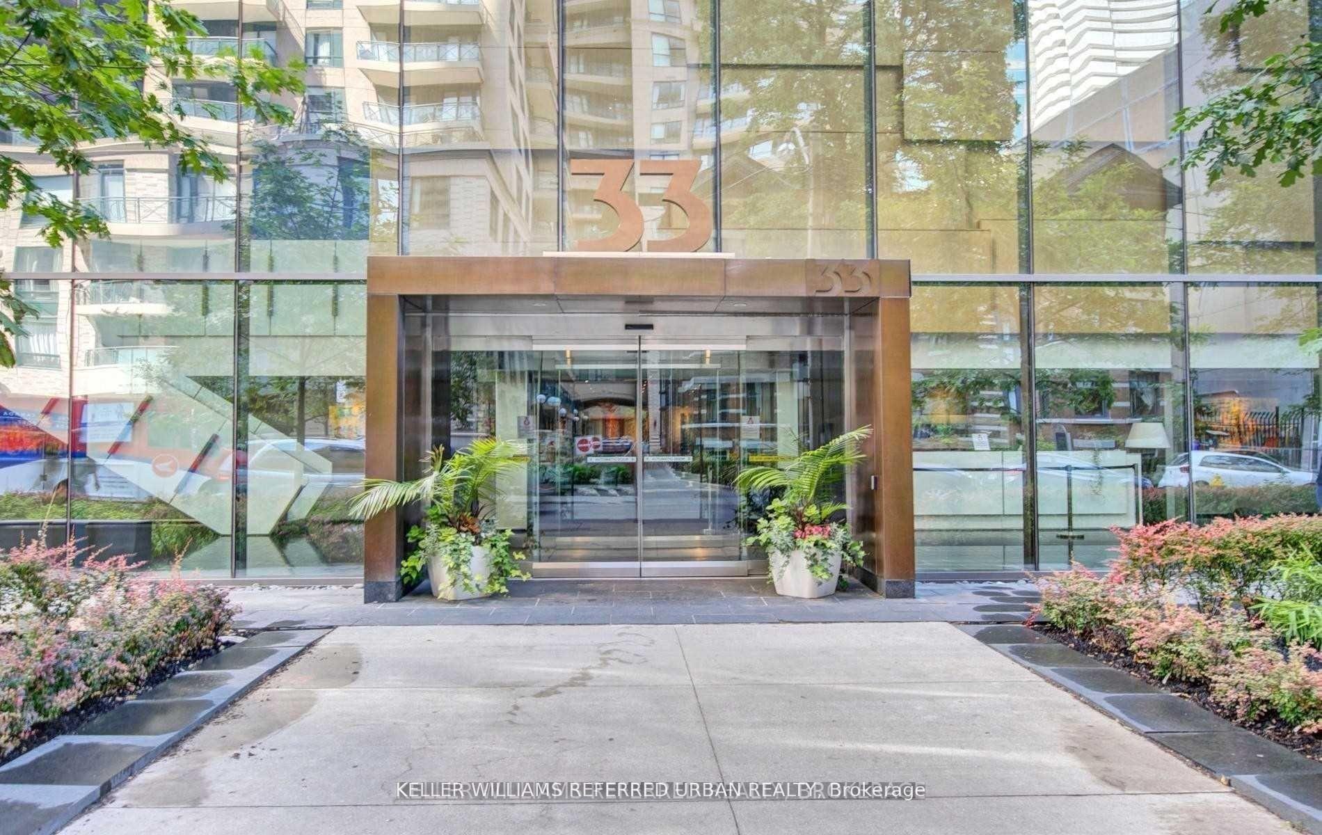 Photo of Unit 3401, 33 Charles Street E
