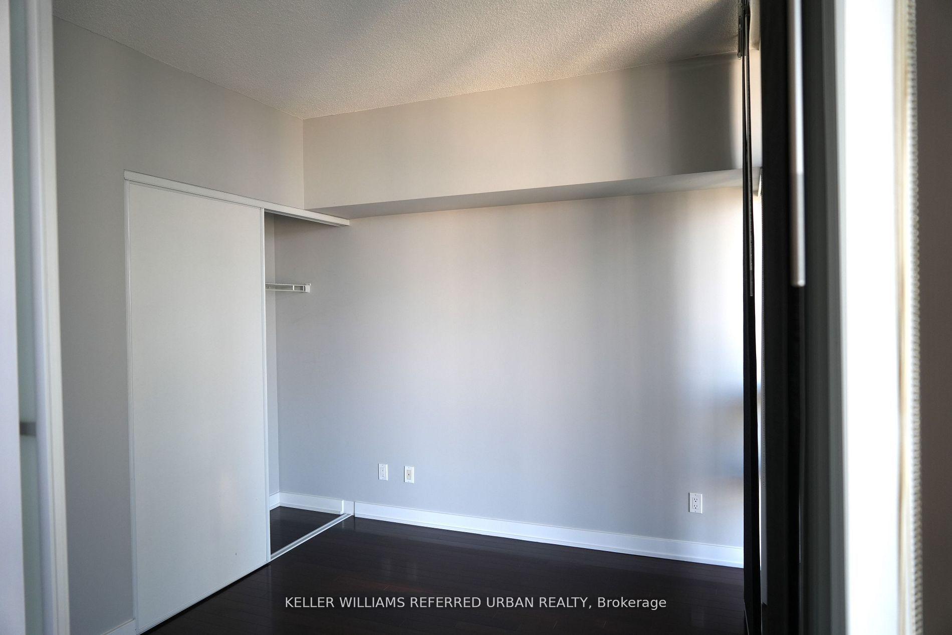 Photo 6 of Unit 3401, 33 Charles Street E, Toronto, Church-Yonge Corridor — HOMEH