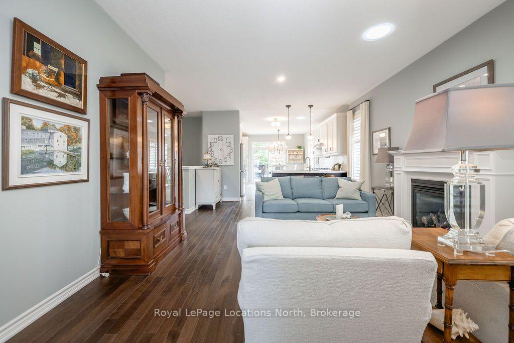 Photo 3 of 51 Christy Drive, Wasaga Beach — HOMEH