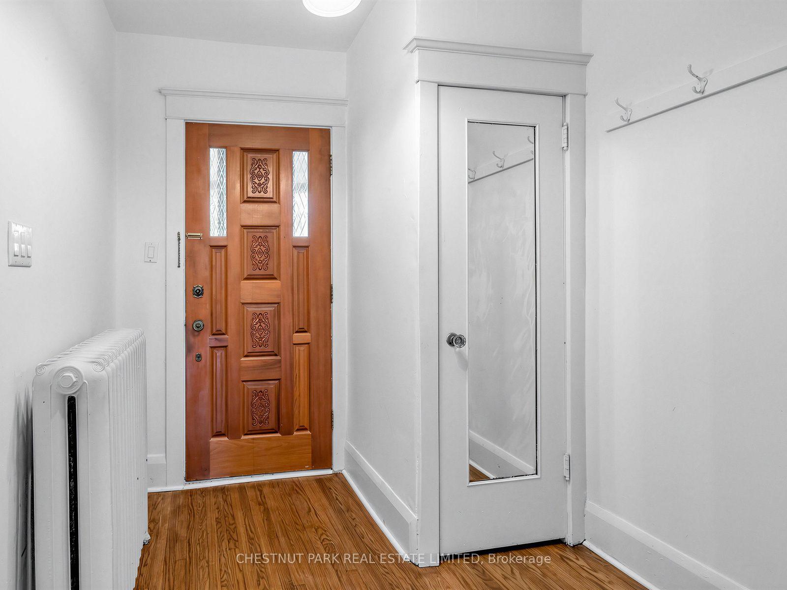 Photo 6 of 122 Forman Avenue, Toronto, Mount Pleasant East — HOMEH
