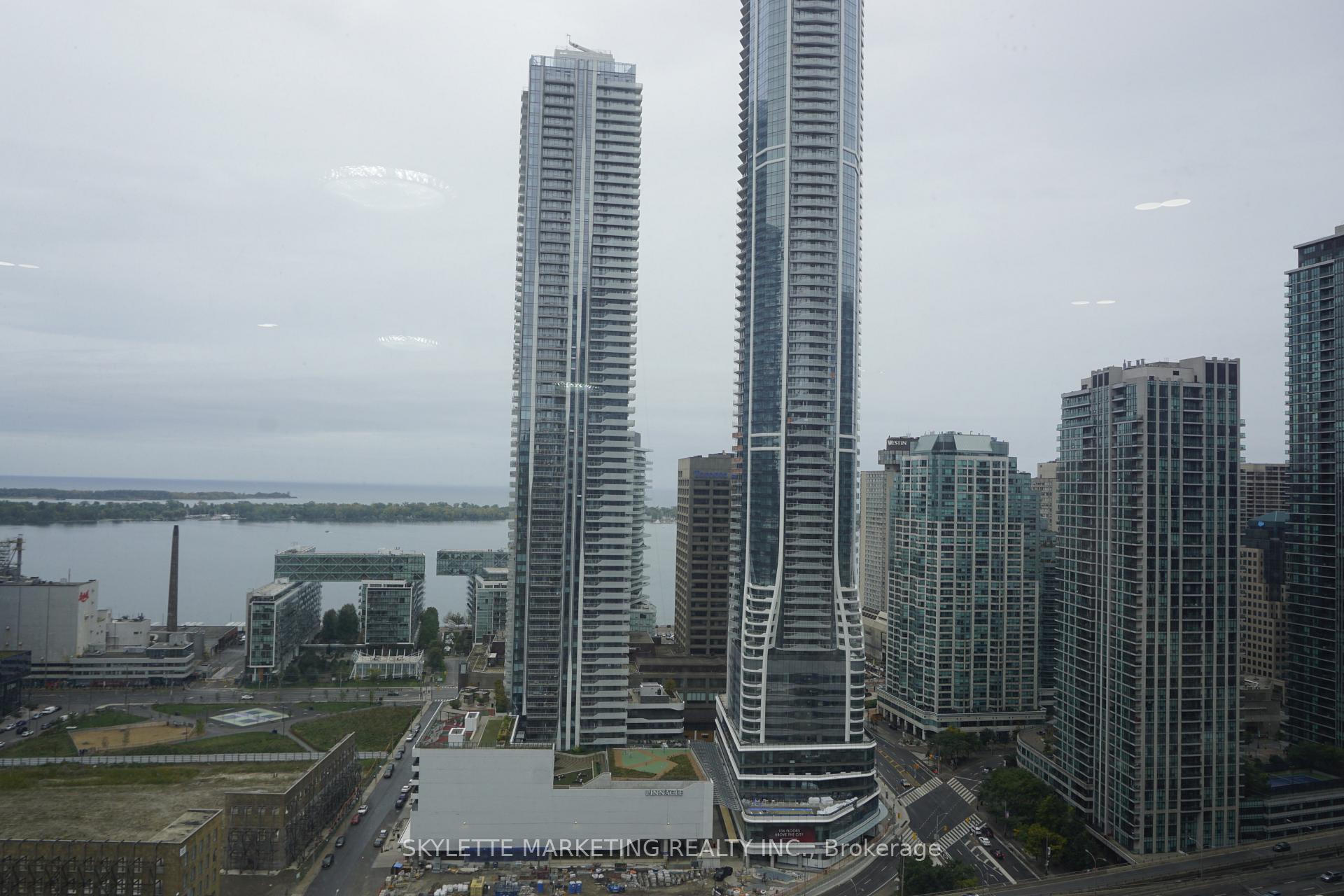 Photo 6 of Unit 3203, 25 The Esplanade, Toronto, Waterfront Communities — HOMEH