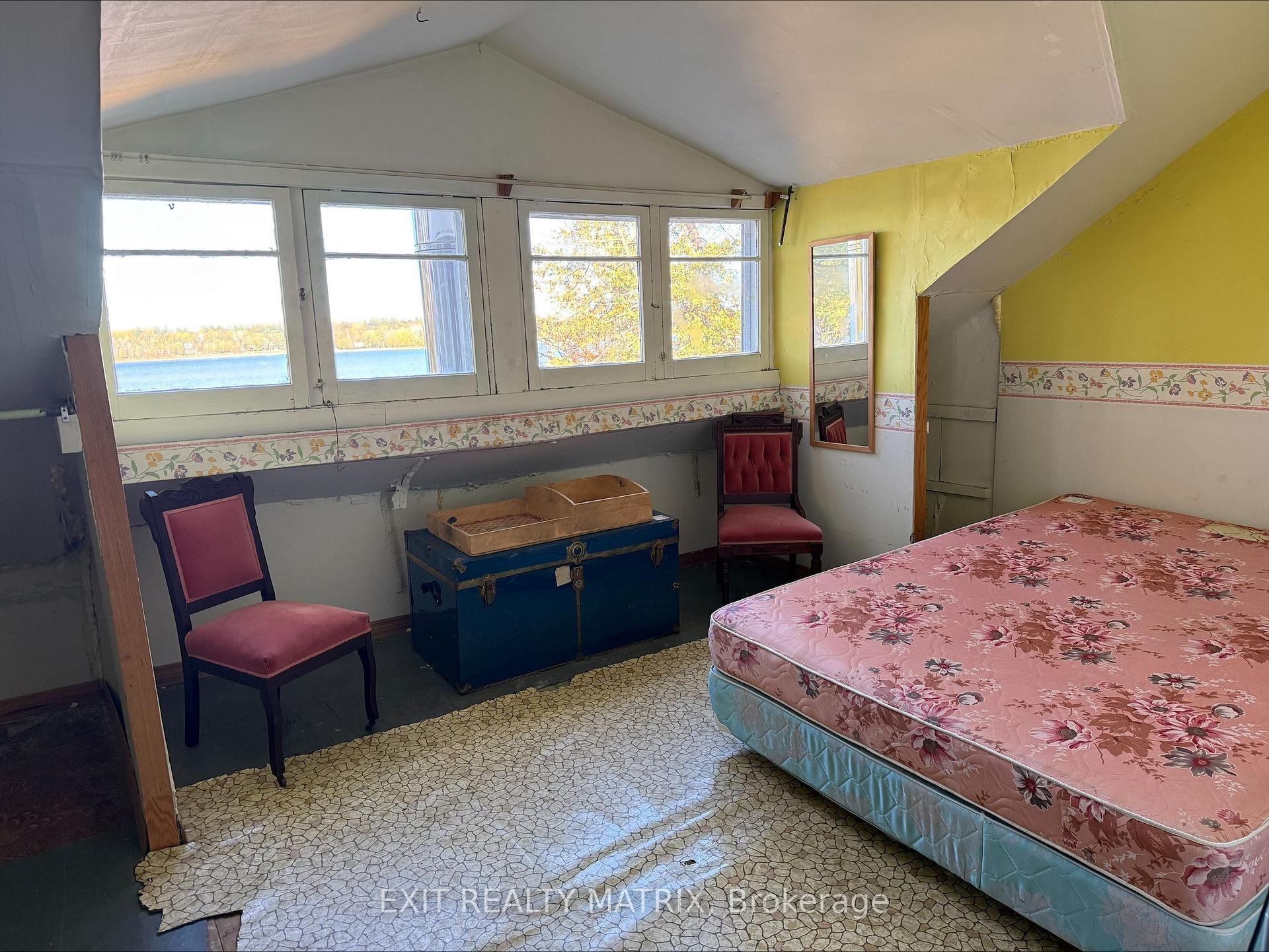 Photo 14 of 768 Forest Park Road, Laurentian Valley, Laurentian Valley — HOMEH