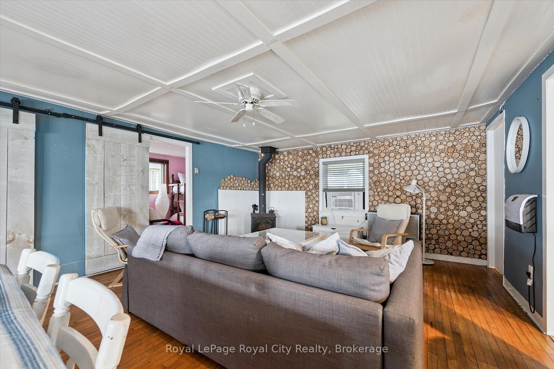 Photo 16 of 335 Third Street, Centre Wellington, Belwood — HOMEH