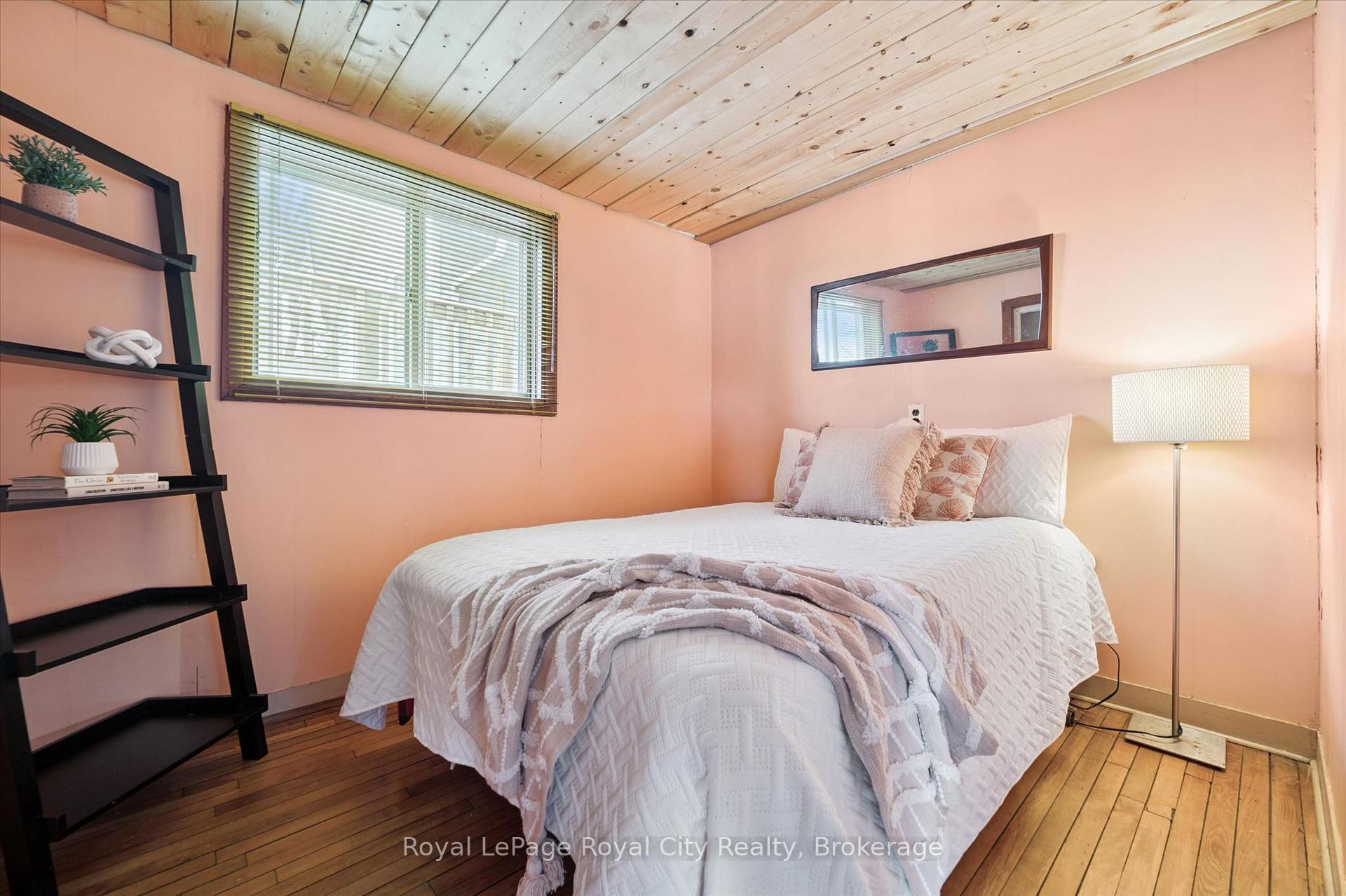 Photo 17 of 335 Third Street, Centre Wellington, Belwood — HOMEH