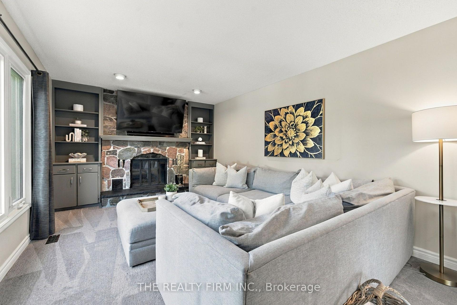 Photo 14 of 43 Fairlane Crescent, London, South K — HOMEH