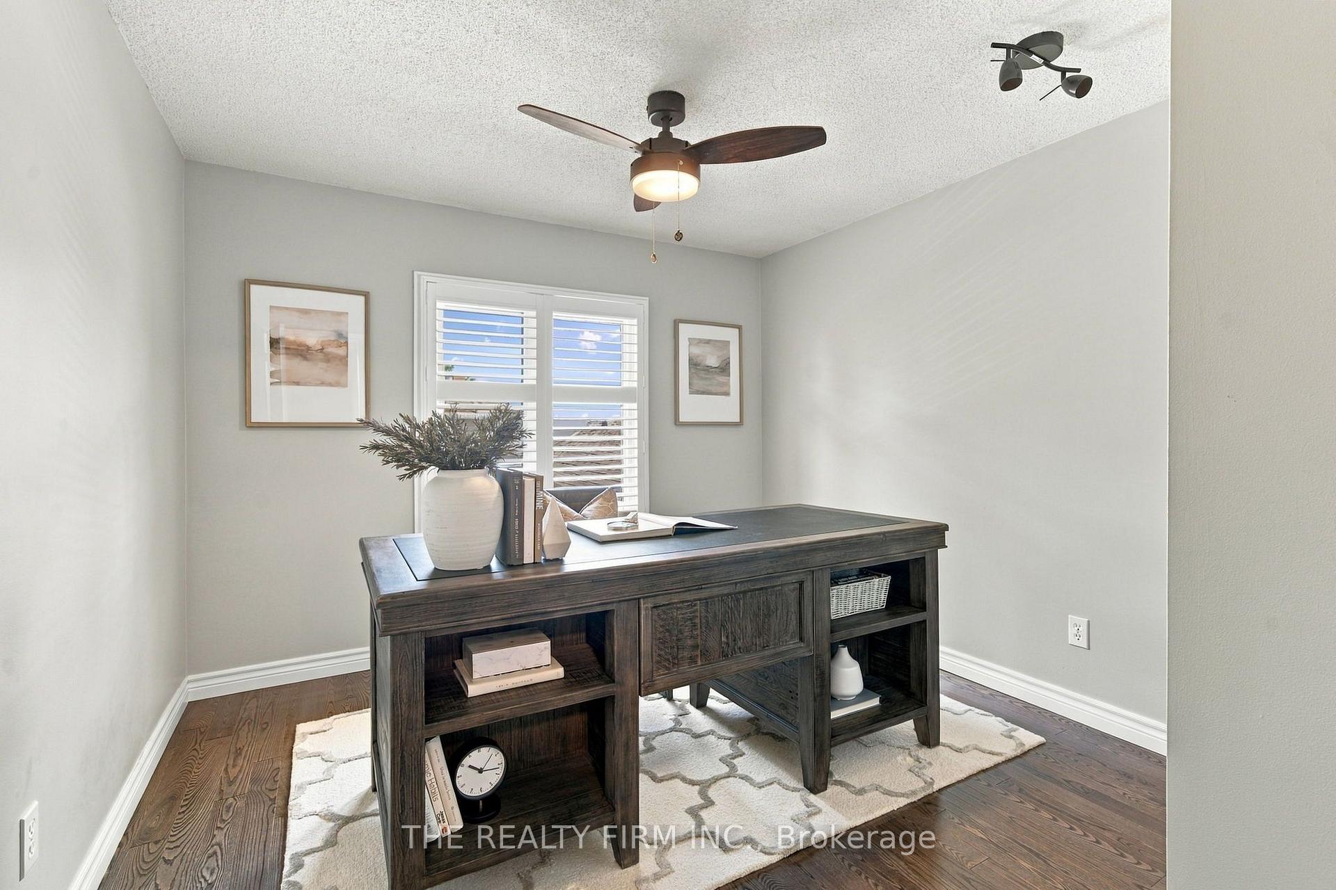 Photo 26 of 43 Fairlane Crescent, London, South K — HOMEH