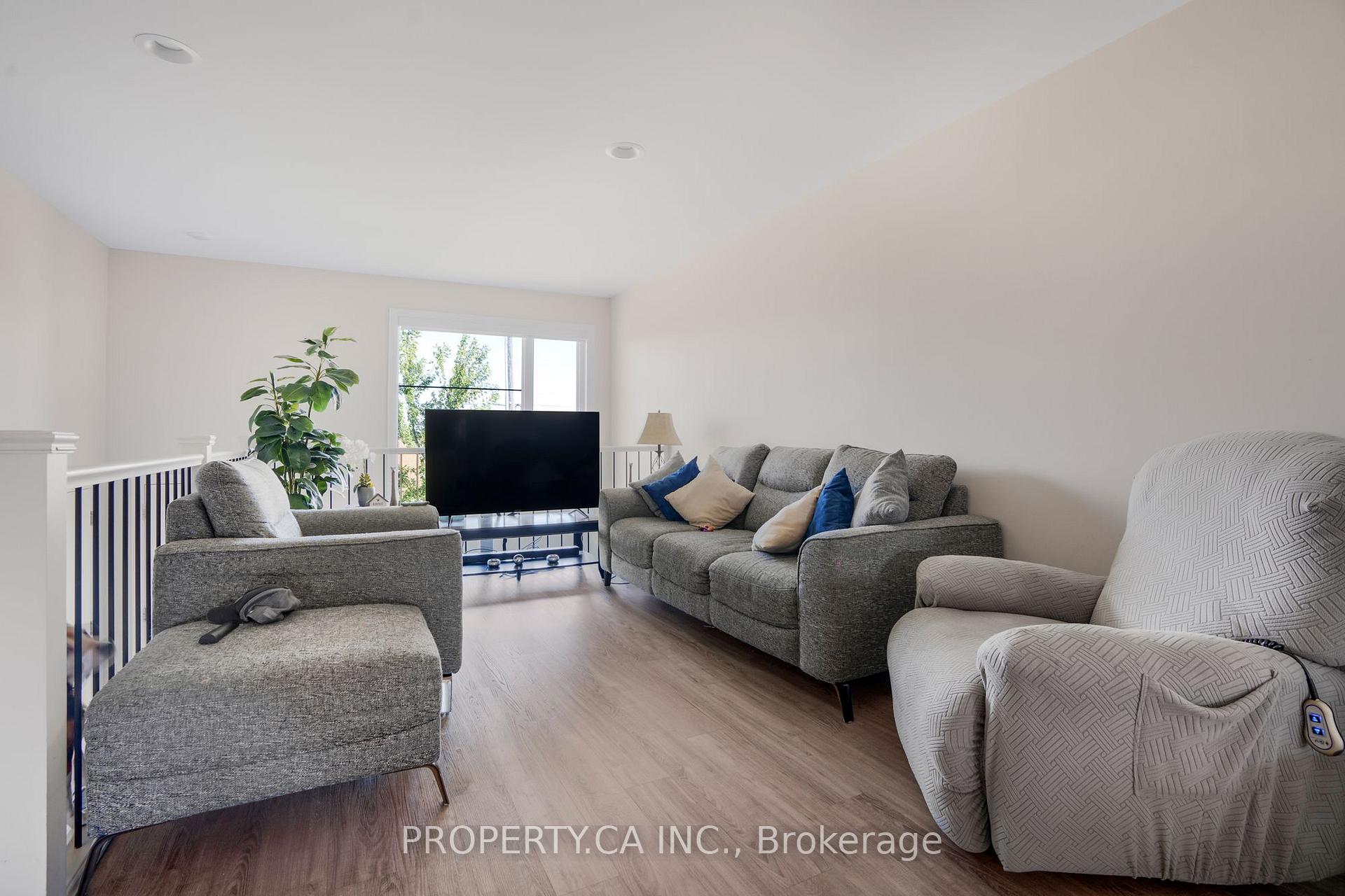 Photo 4 of 149 Howard Road, Chatham-Kent, Chatham — HOMEH