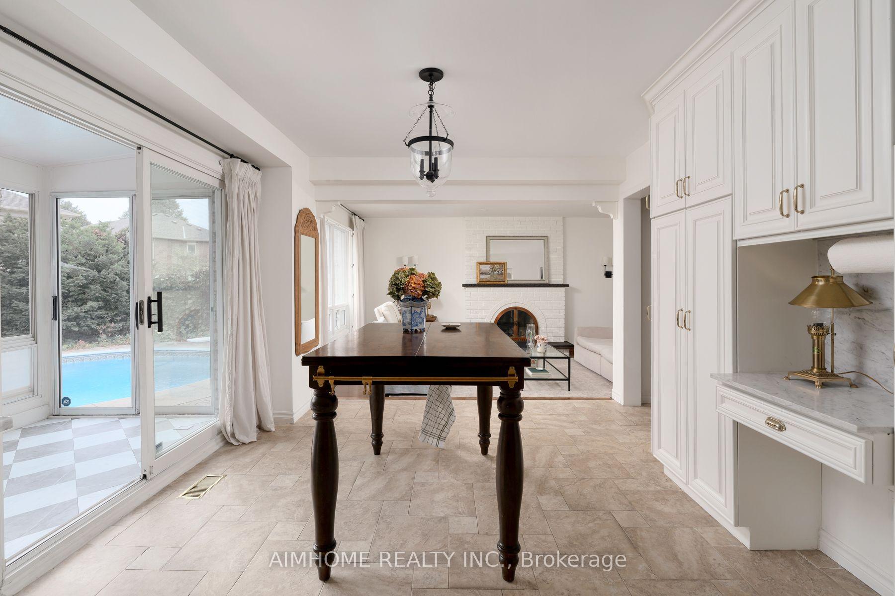 Photo 14 of 11 Carpenter Court, Markham, Raymerville — HOMEH