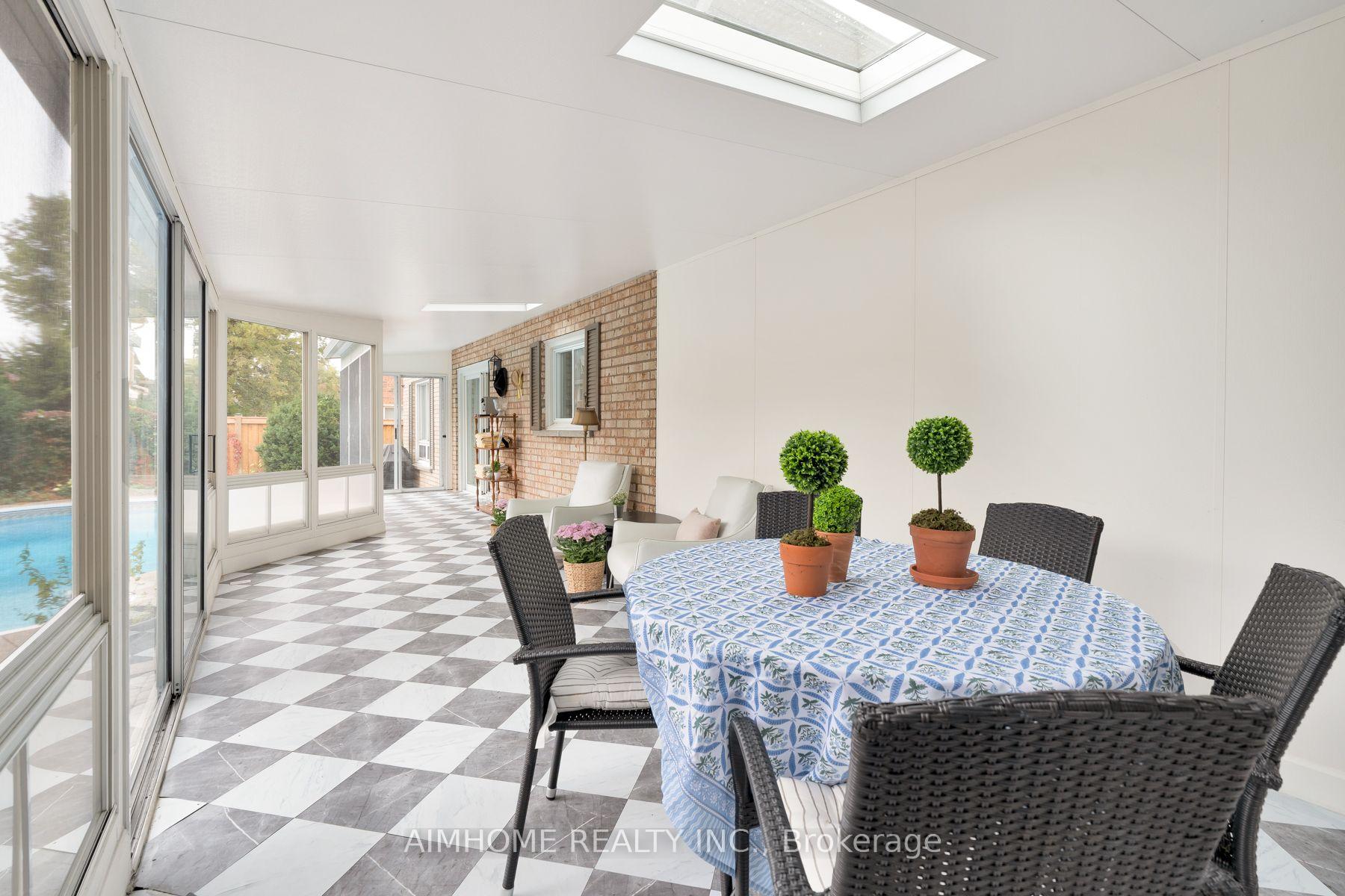 Photo 38 of 11 Carpenter Court, Markham, Raymerville — HOMEH