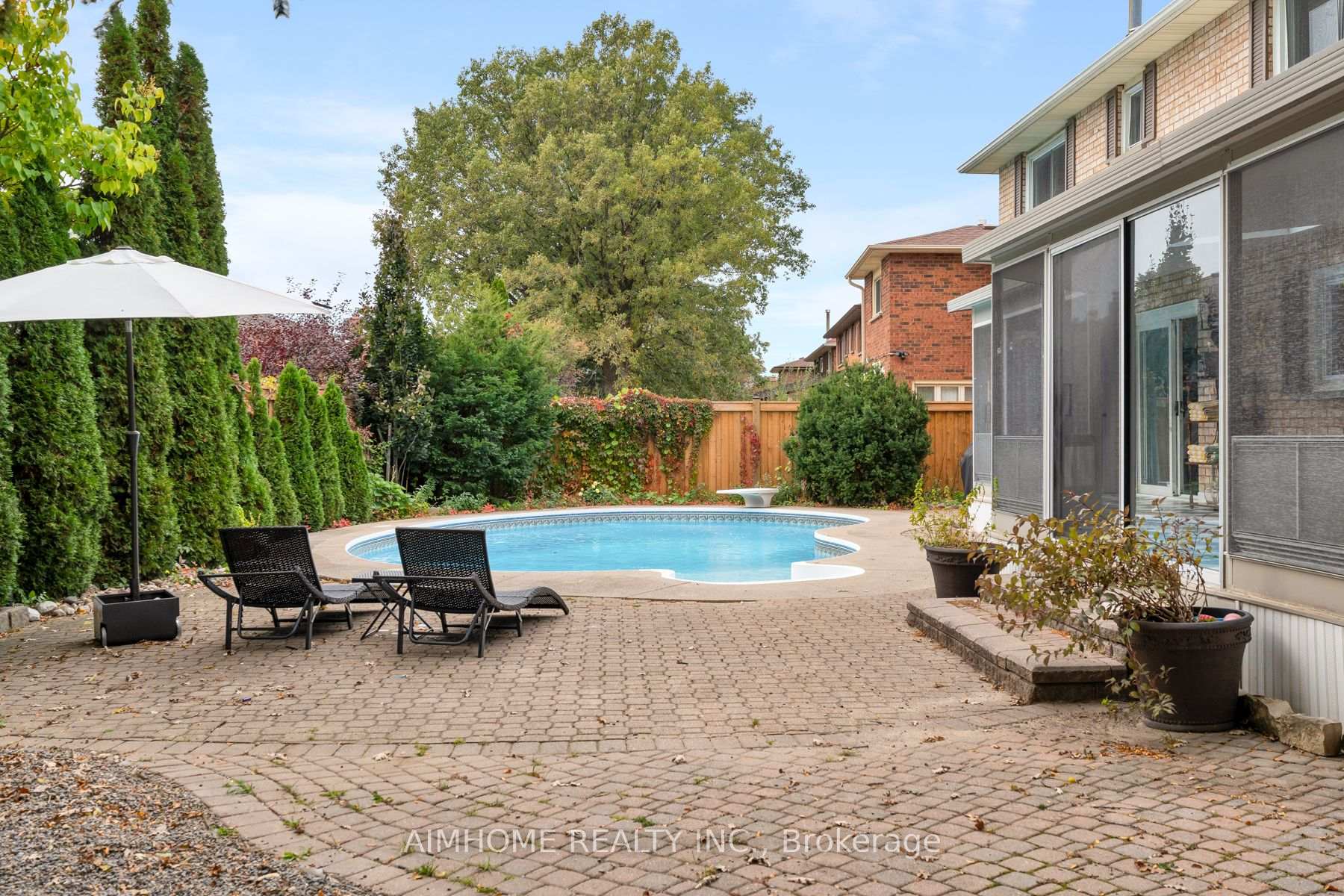 Photo 47 of 11 Carpenter Court, Markham, Raymerville — HOMEH