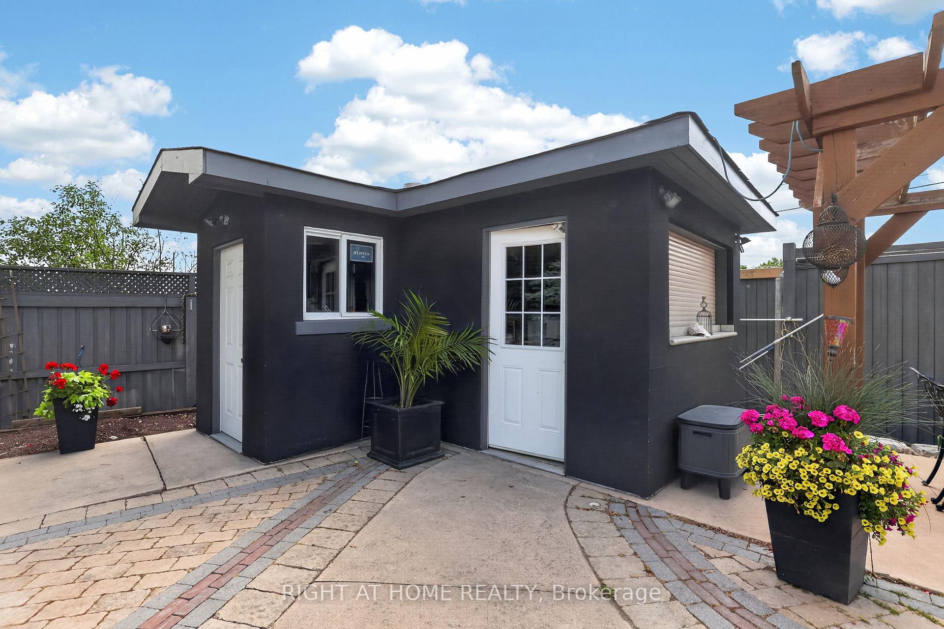 Photo 43 of 66 Sanremo Court, Vaughan, West Woodbridge — HOMEH