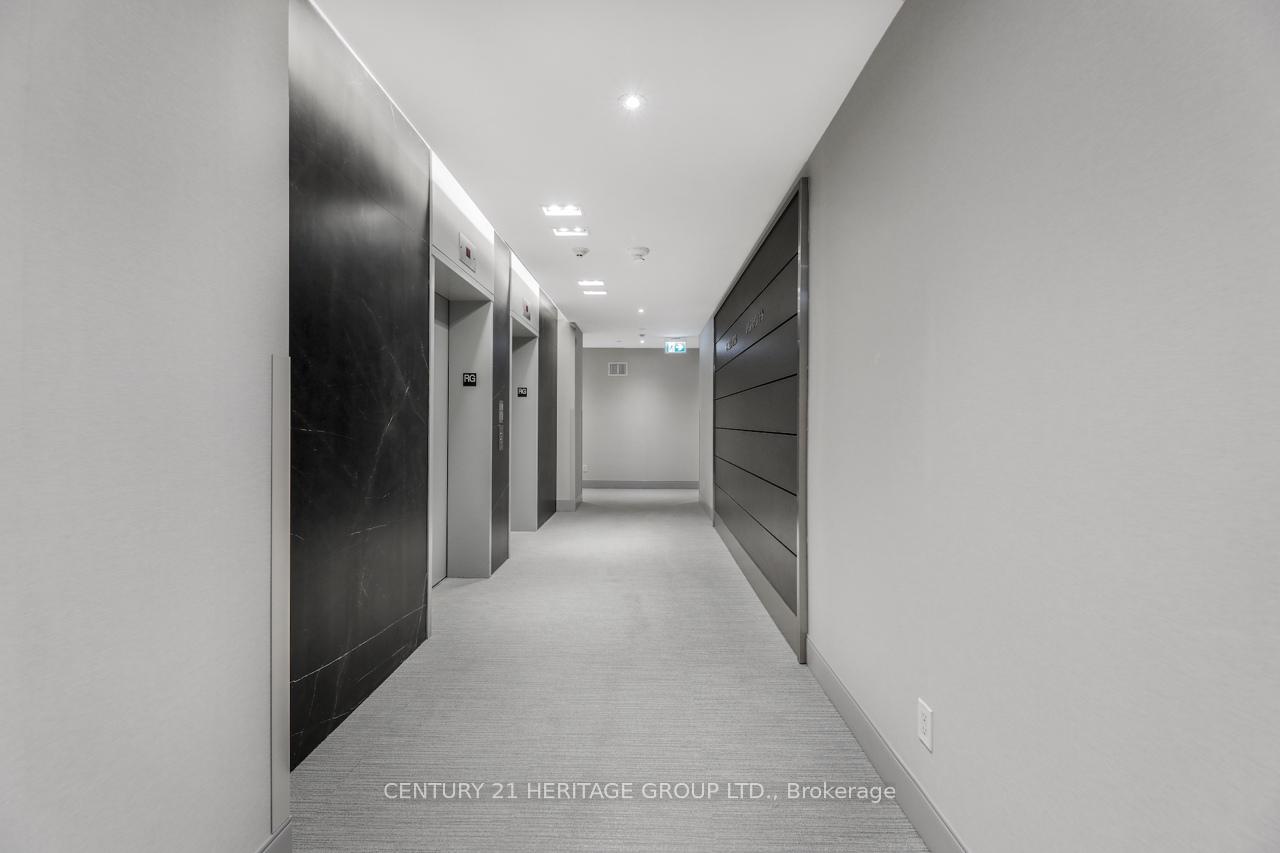 Photo 9 of Unit RG11, 398 Highway 7 E, Richmond Hill, Doncrest — HOMEH