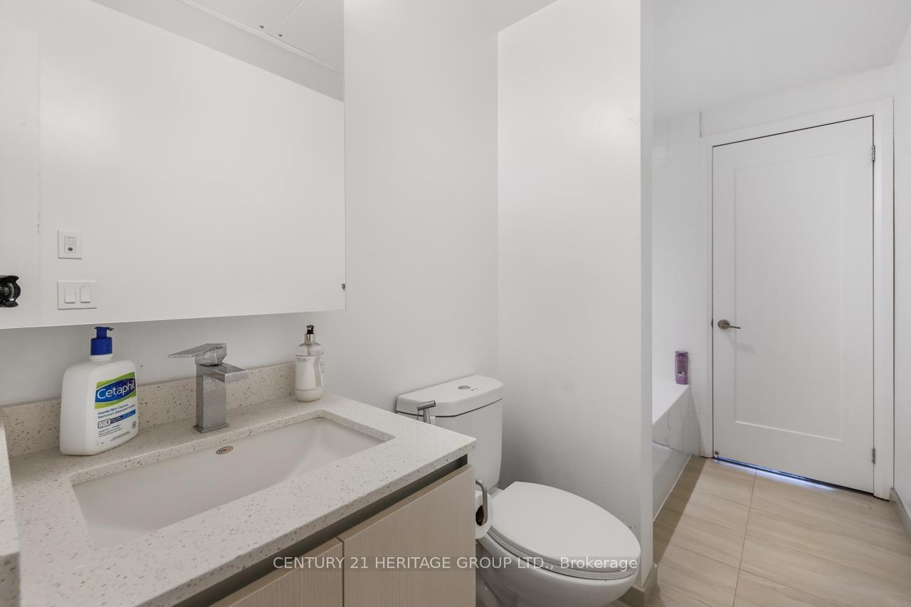 Photo 25 of Unit RG11, 398 Highway 7 E, Richmond Hill, Doncrest — HOMEH