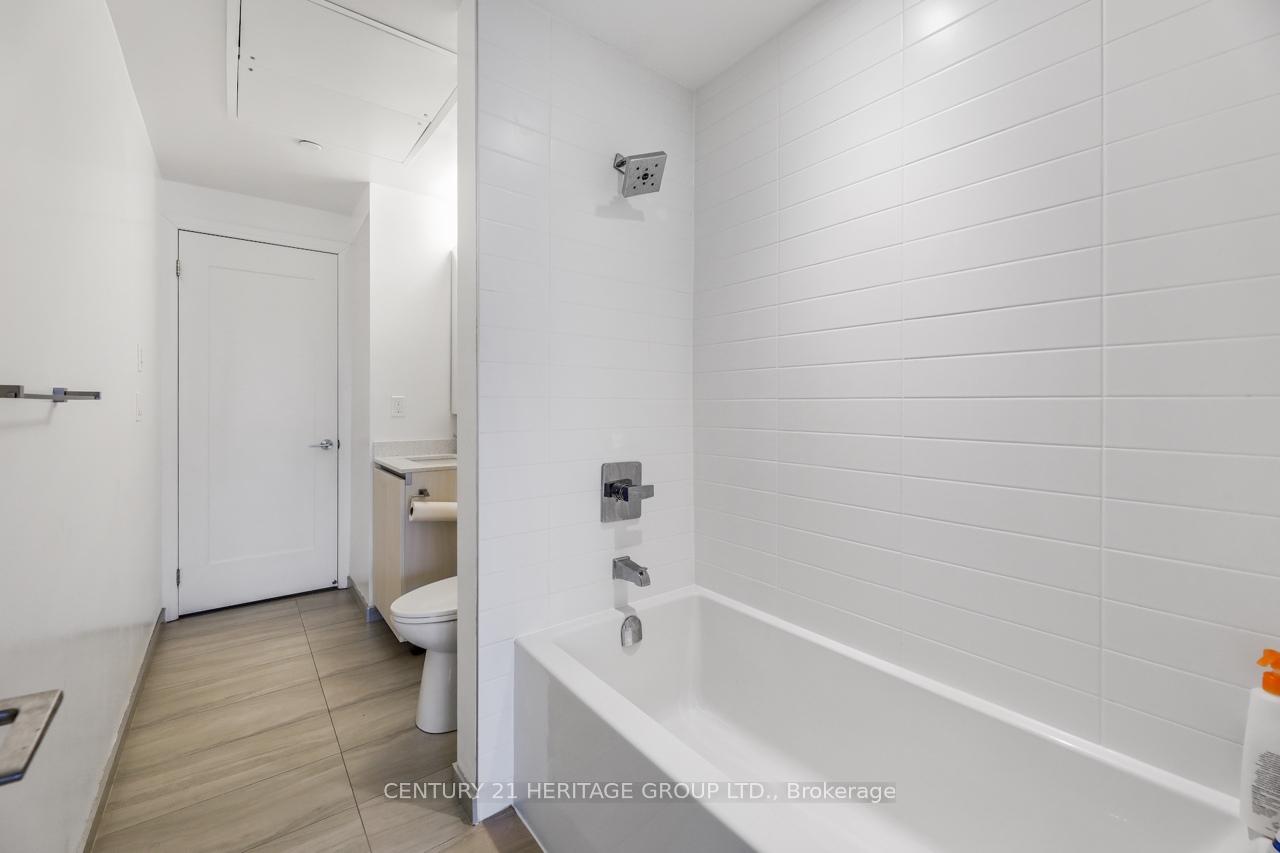 Photo 26 of Unit RG11, 398 Highway 7 E, Richmond Hill, Doncrest — HOMEH
