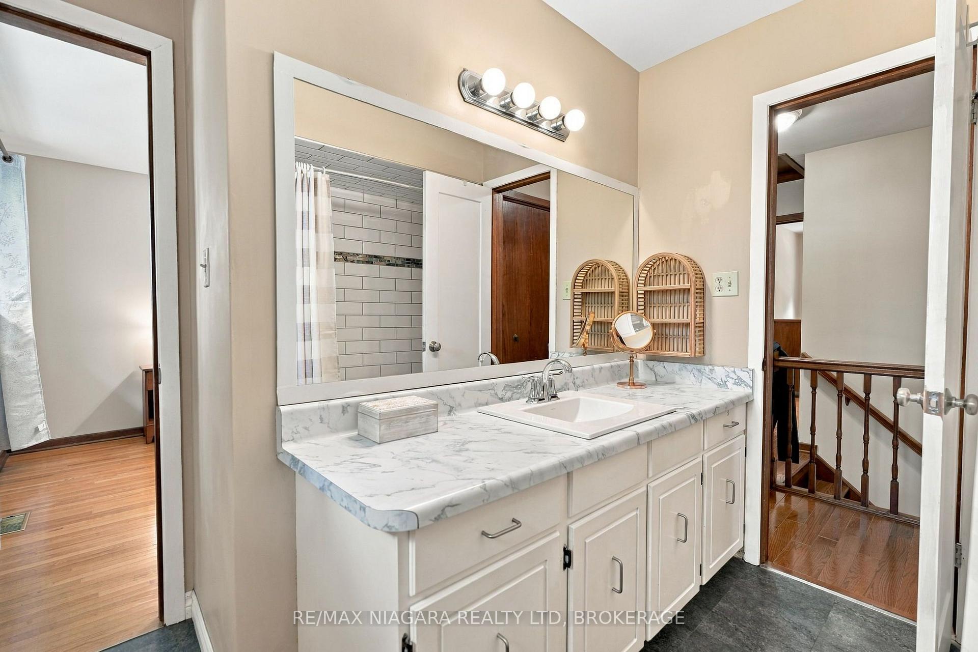 Photo 17 of 13 Chatham Road, St. Catharines, Carlton/Bunting — HOMEH