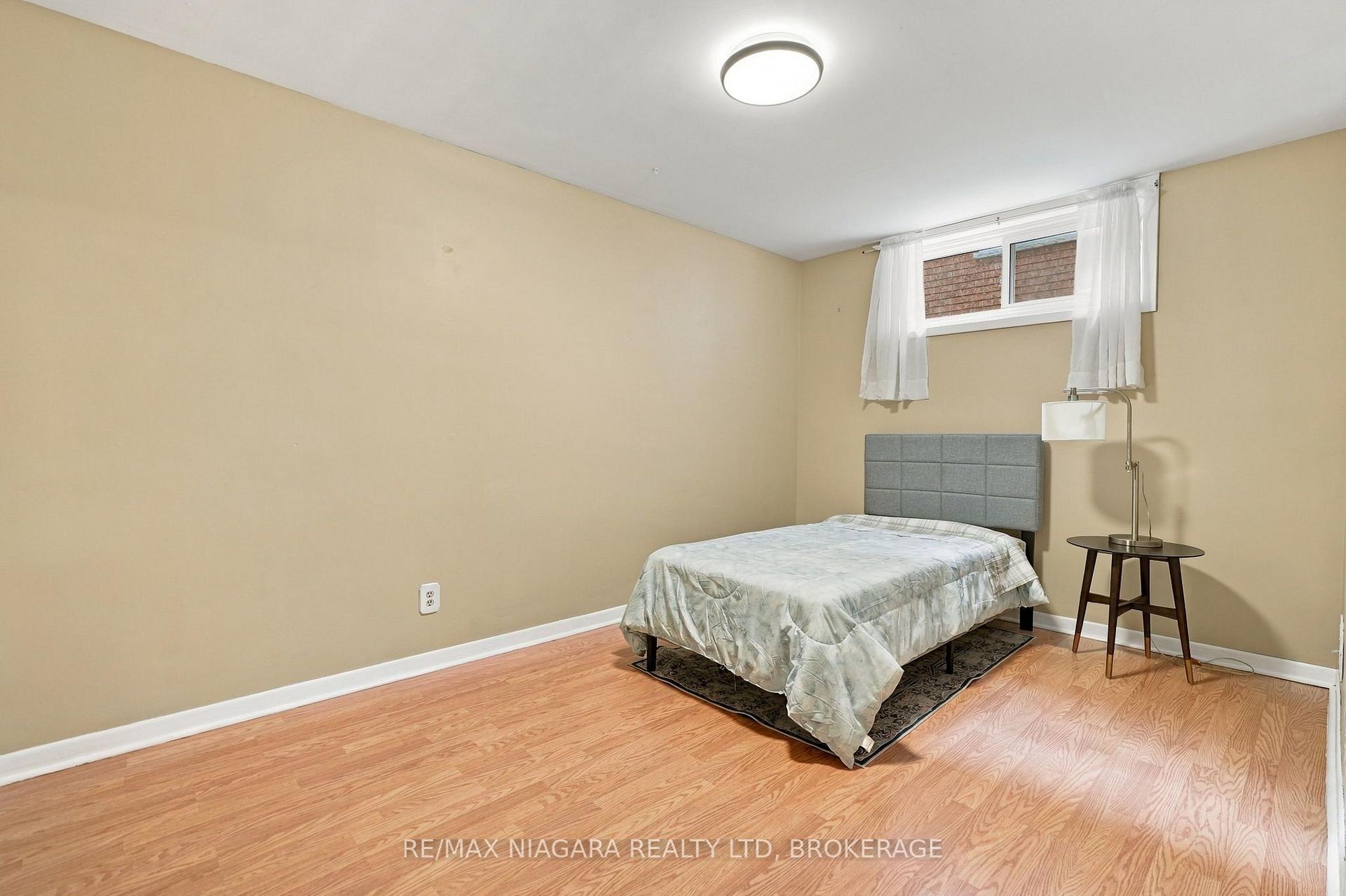Photo 22 of 13 Chatham Road, St. Catharines, Carlton/Bunting — HOMEH
