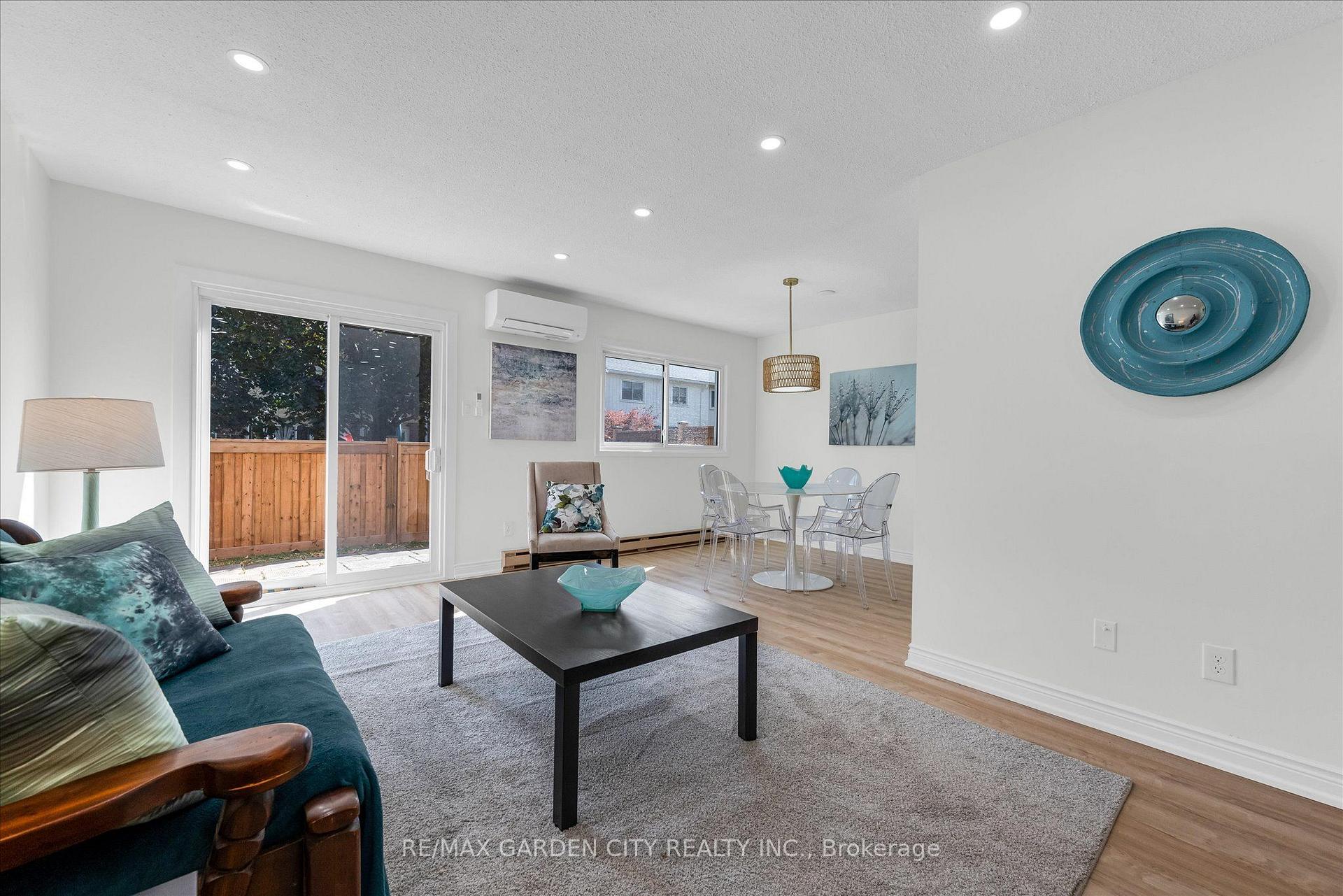 Photo 7 of Unit 82, 5045 Pinedale Avenue, Burlington, Appleby — HOMEH
