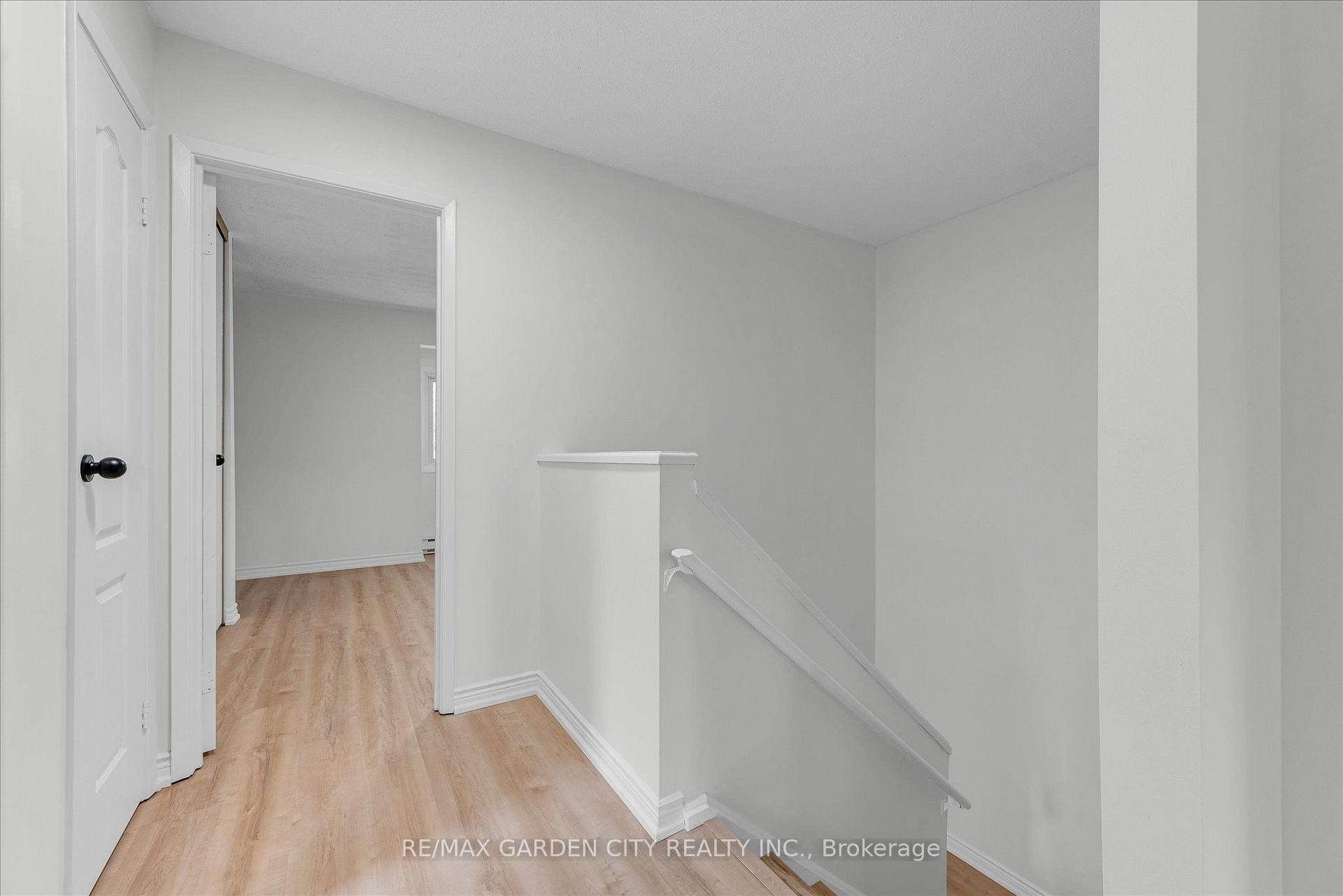 Photo 12 of Unit 82, 5045 Pinedale Avenue, Burlington, Appleby — HOMEH
