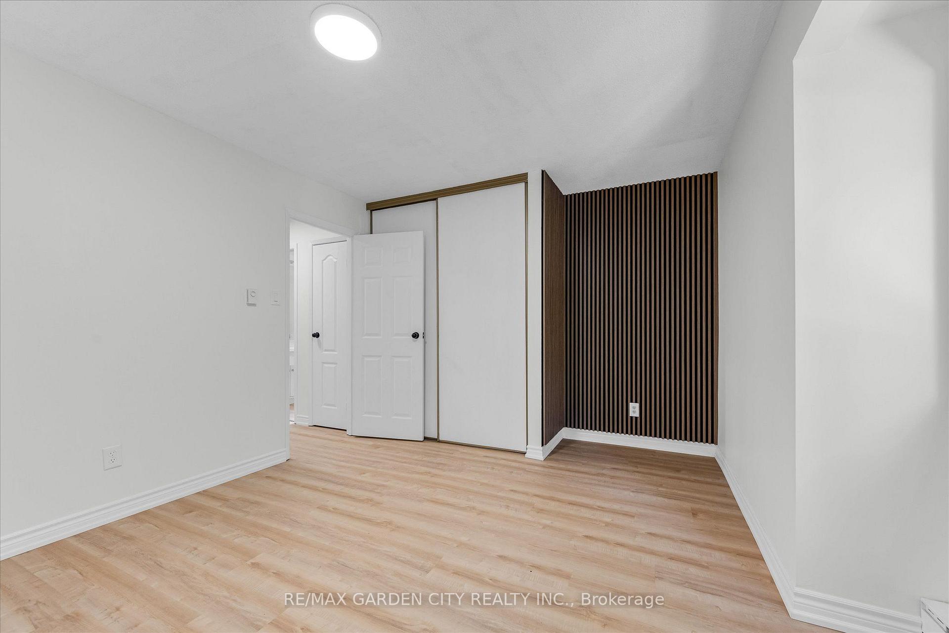 Photo 13 of Unit 82, 5045 Pinedale Avenue, Burlington, Appleby — HOMEH