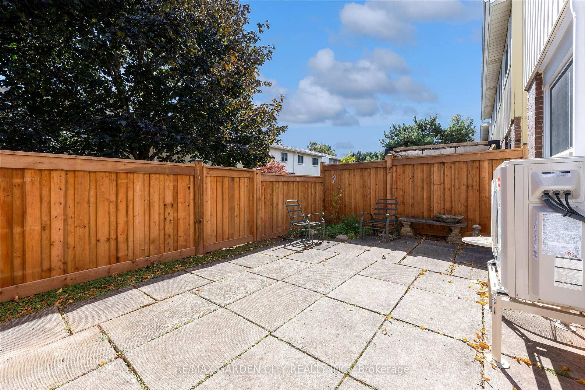Photo 22 of Unit 82, 5045 Pinedale Avenue, Burlington, Appleby — HOMEH