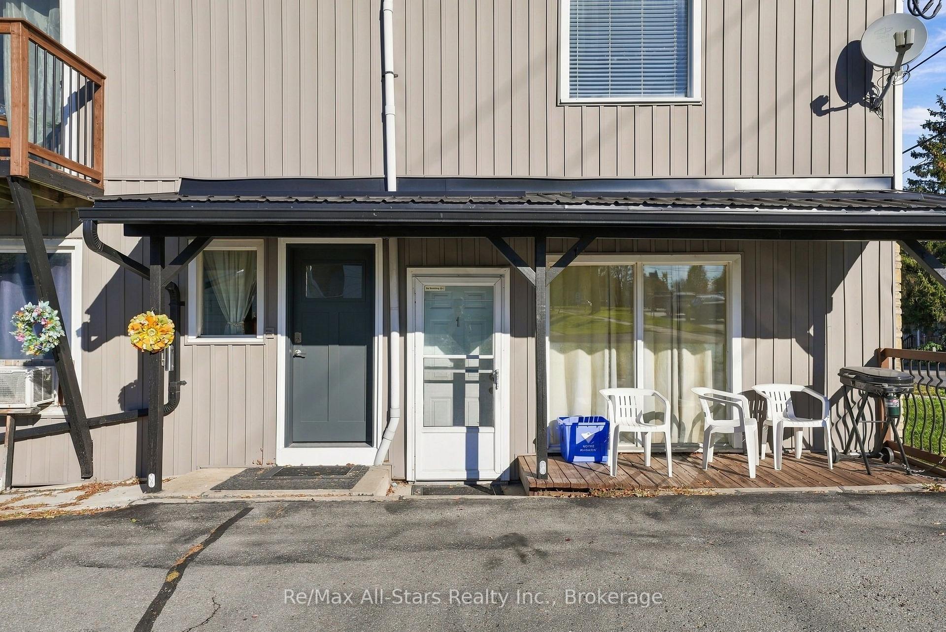Photo 5 of 15054 Simcoe Street, Scugog, Port Perry — HOMEH