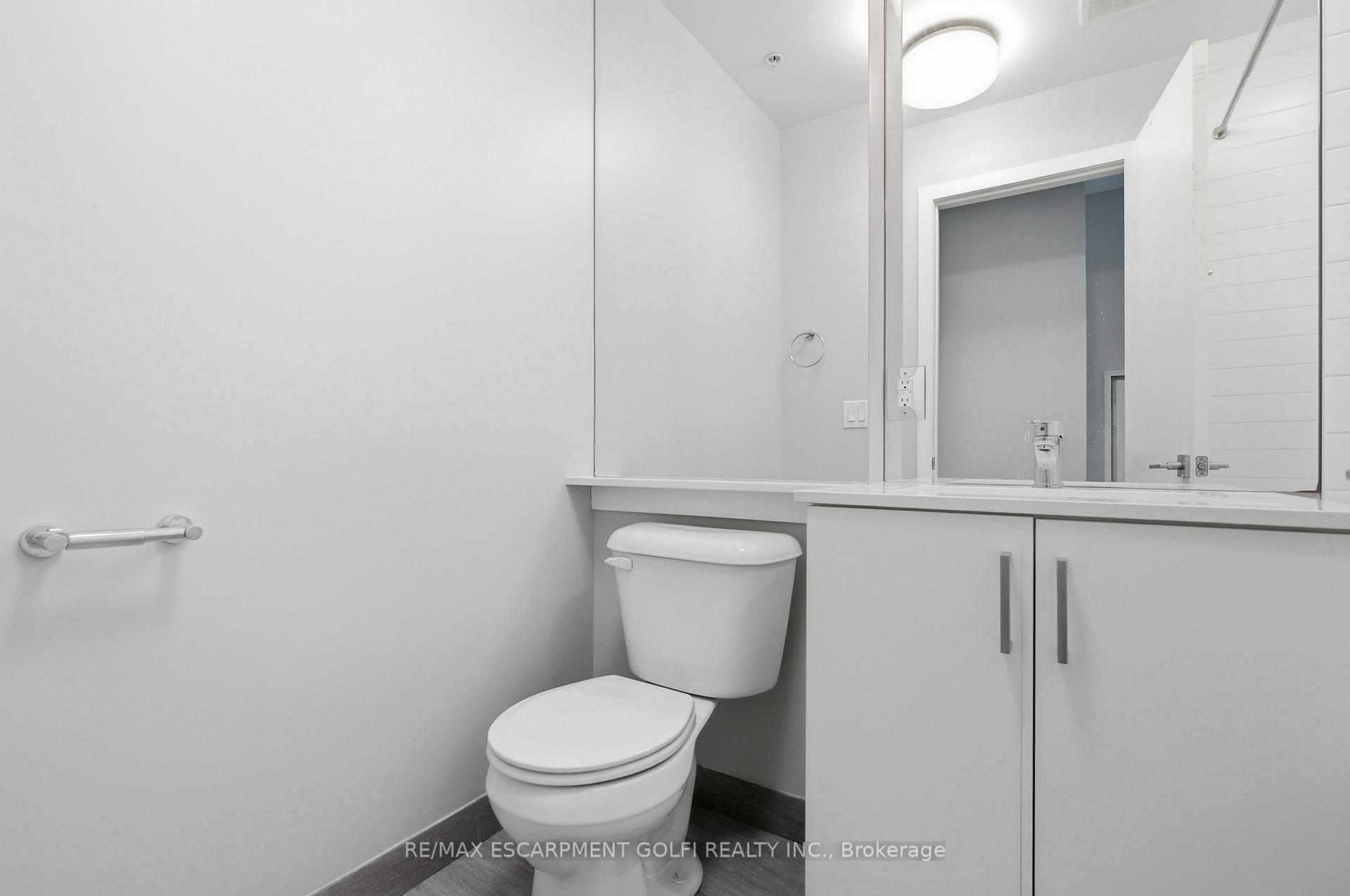 Photo 15 of Unit 502, 455 Charlton Avenue E, Hamilton, Stinson — HOMEH