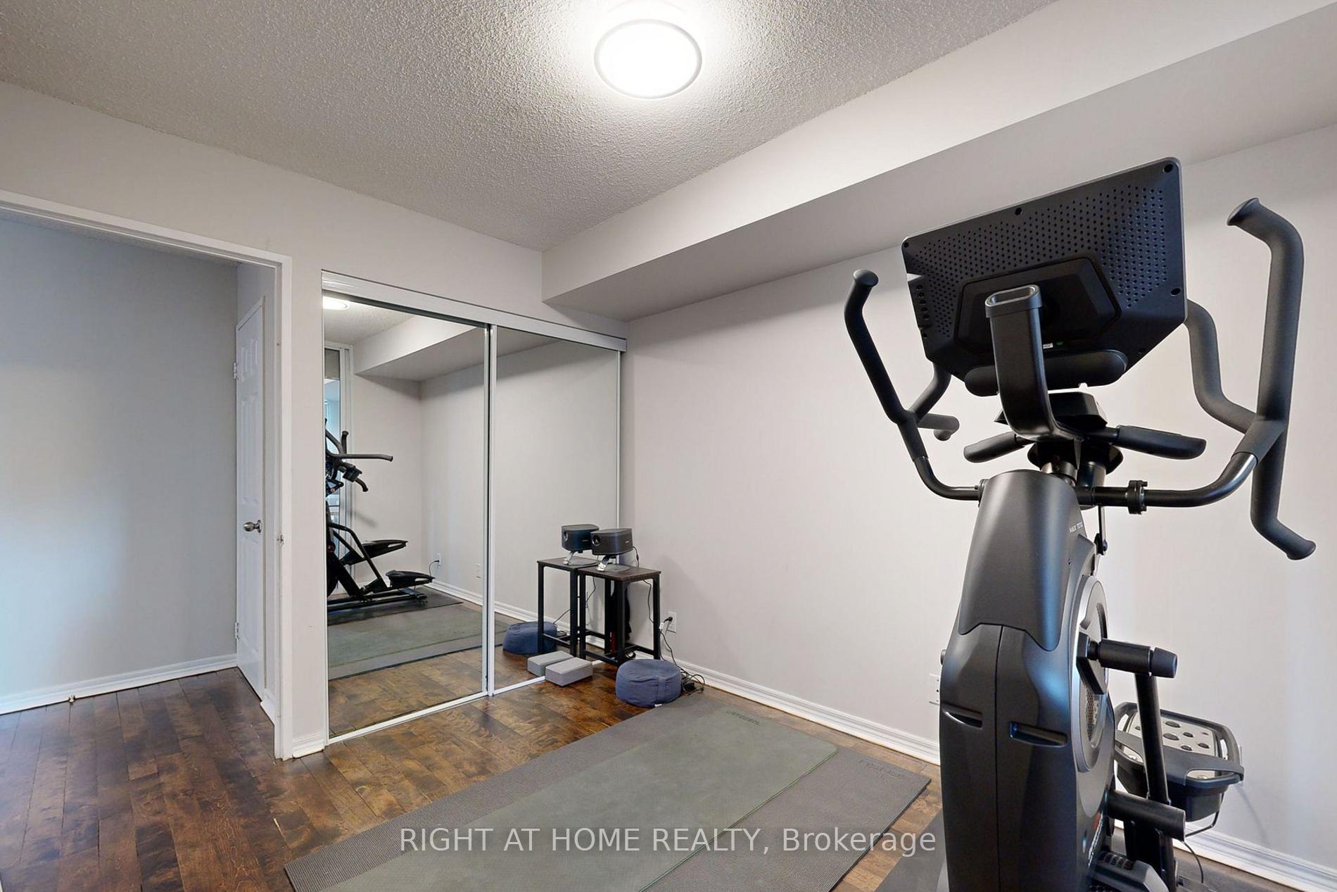 Photo 23 of Unit 1507, 18 Parkview Avenue, North York, Willowdale East — HOMEH
