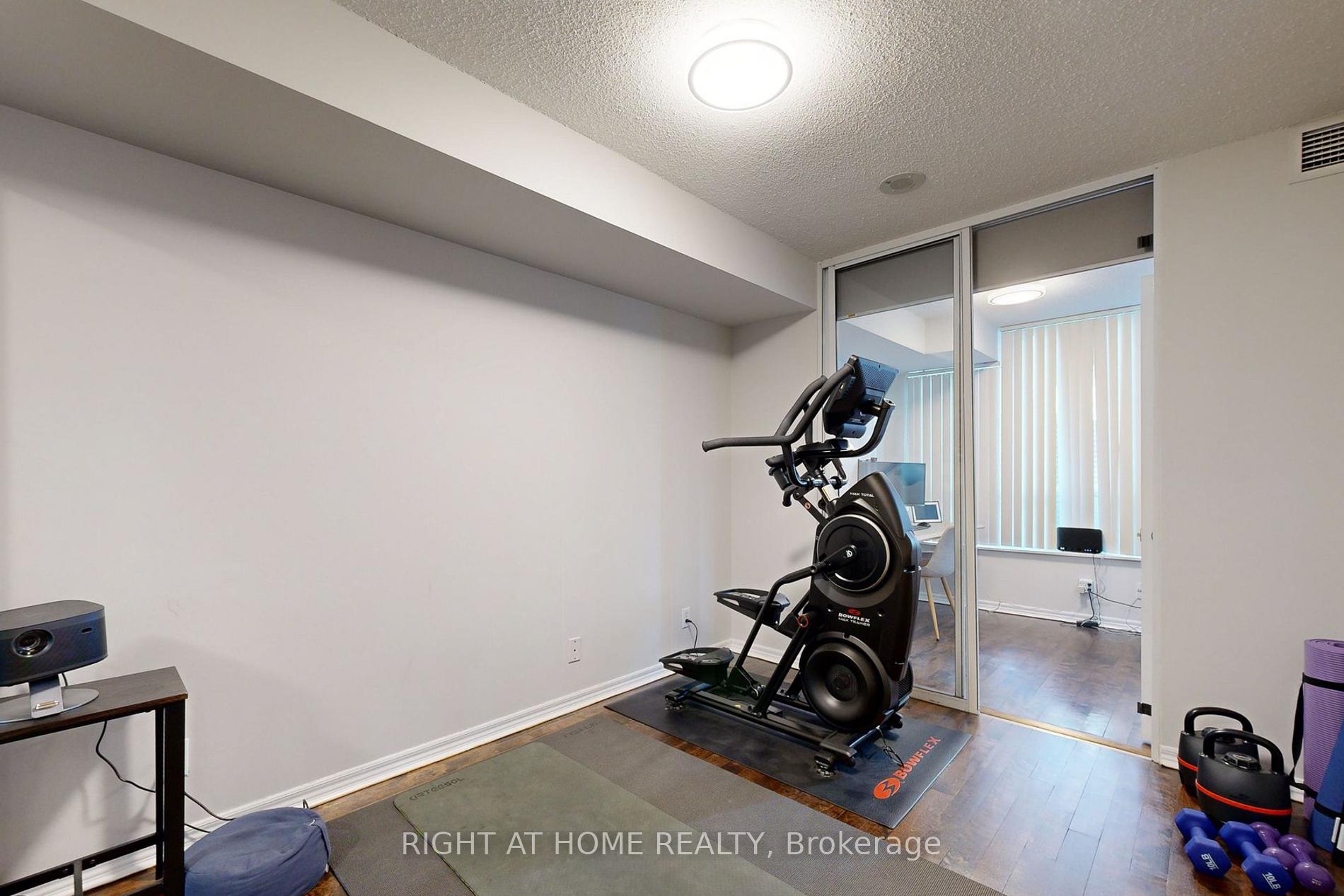 Photo 24 of Unit 1507, 18 Parkview Avenue, North York, Willowdale East — HOMEH