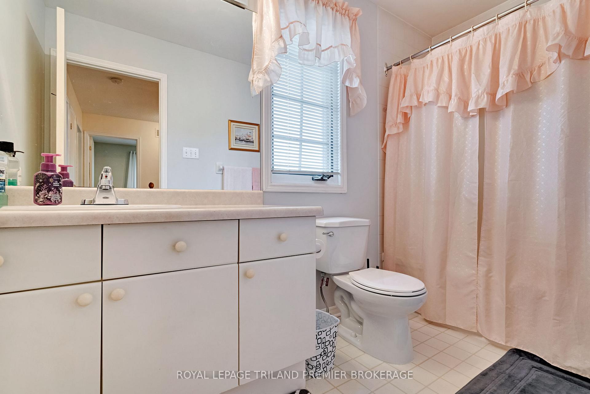 Photo 33 of 74 Napoleon Drive, London, East I — HOMEH