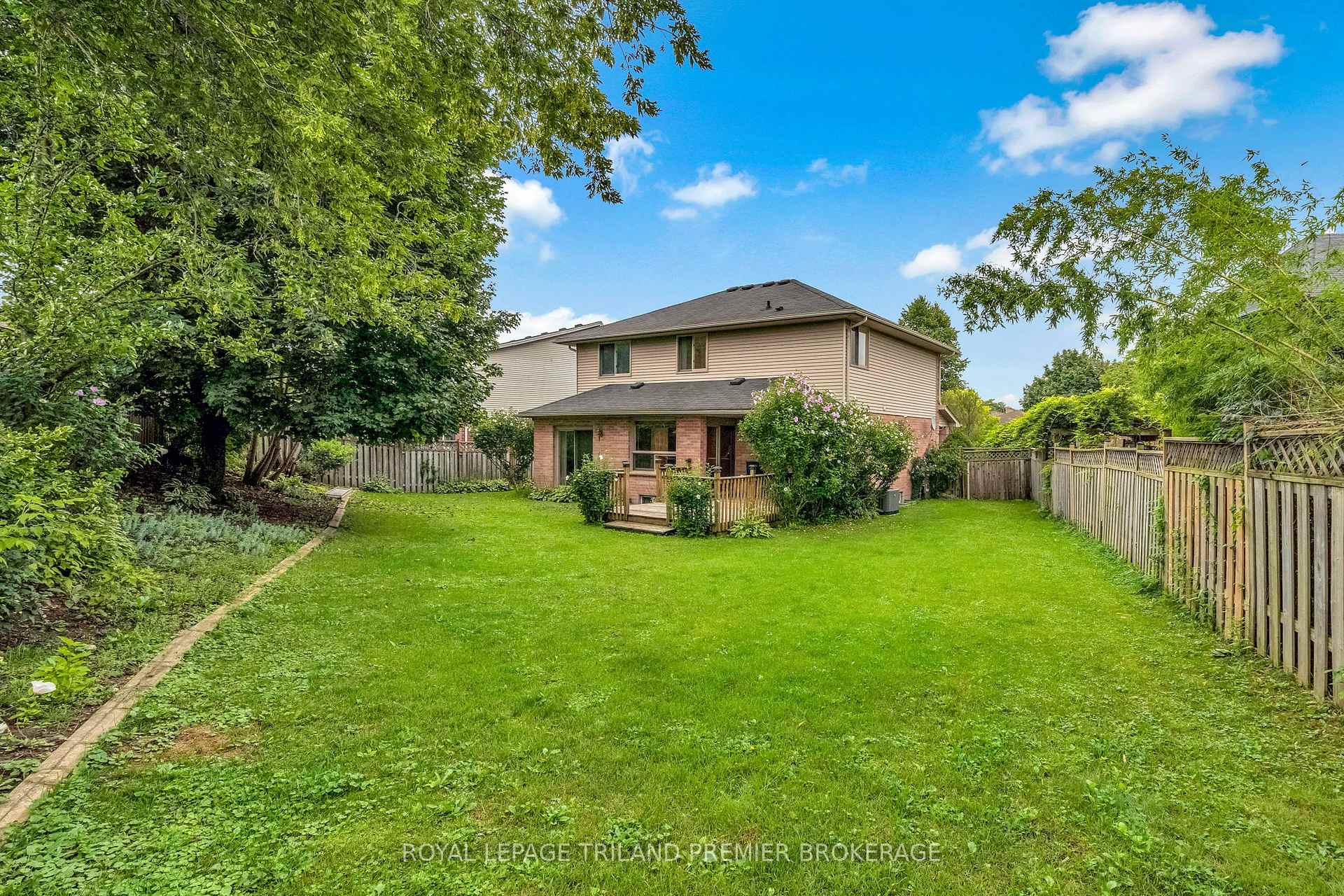 Photo 42 of 74 Napoleon Drive, London, East I — HOMEH