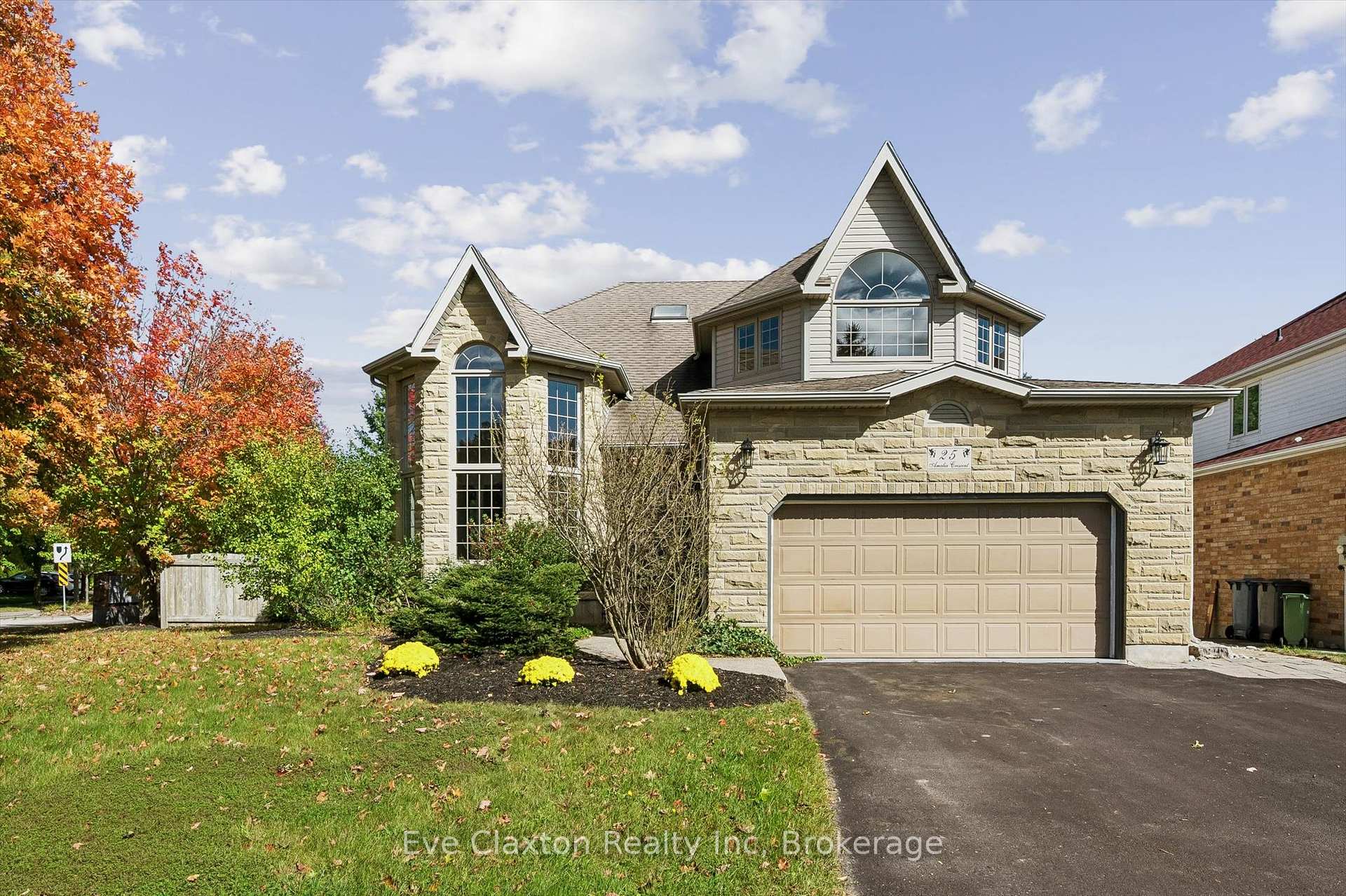 Photo of 25 Amalia Crescent