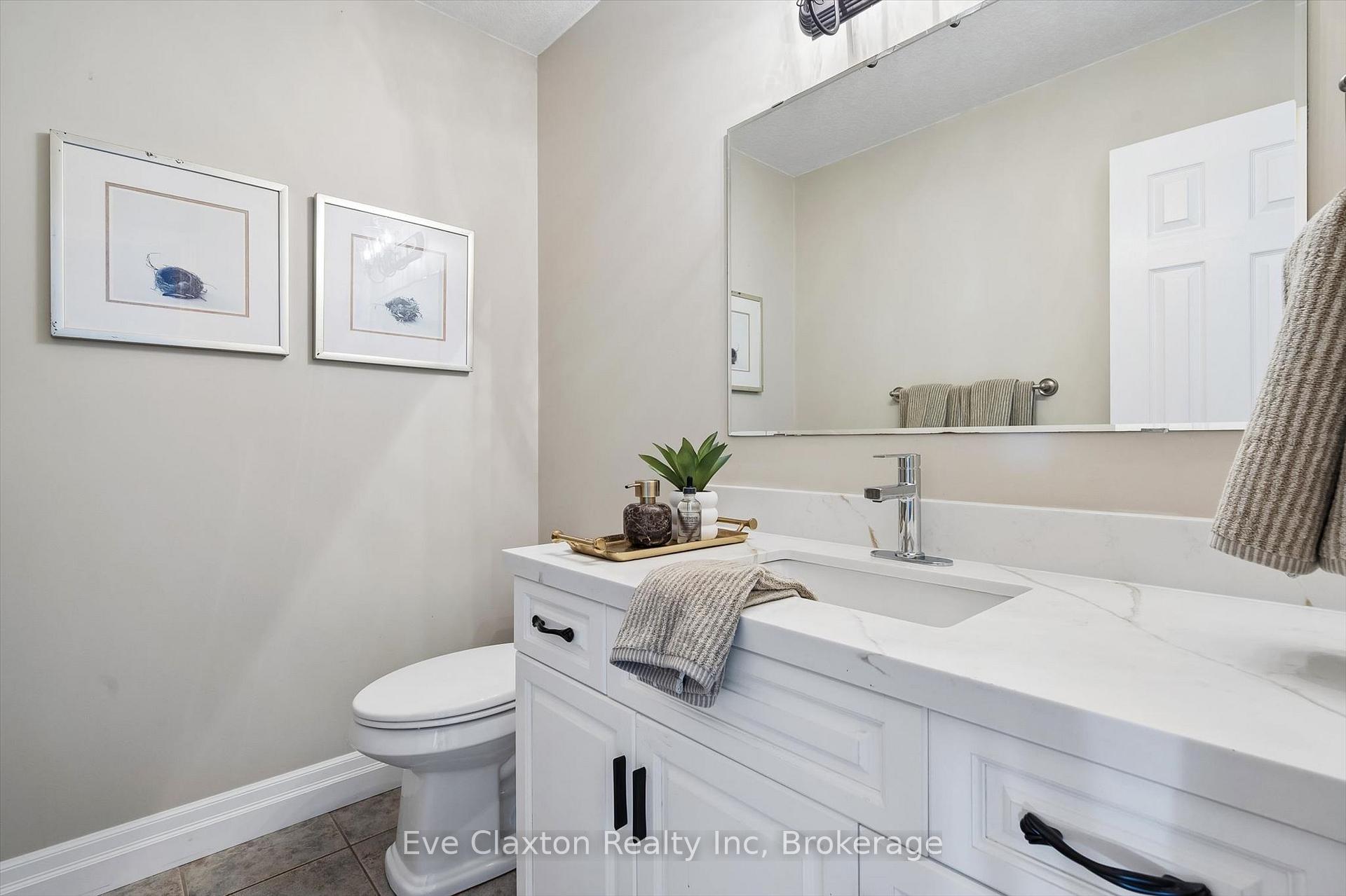 Photo 24 of 25 Amalia Crescent, Guelph, Pineridge/Westminster Woods — HOMEH