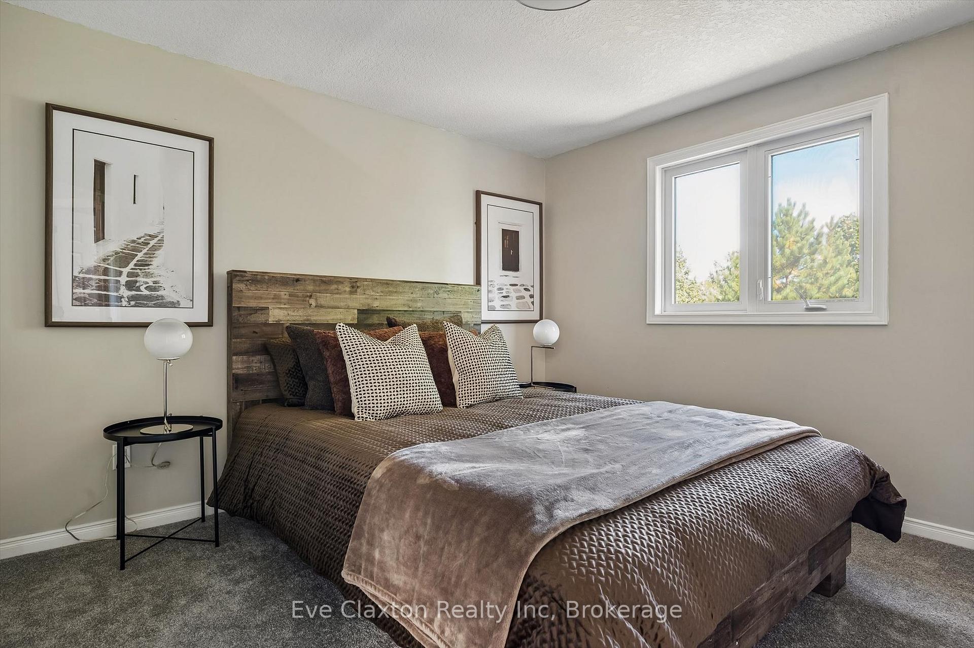 Photo 31 of 25 Amalia Crescent, Guelph, Pineridge/Westminster Woods — HOMEH