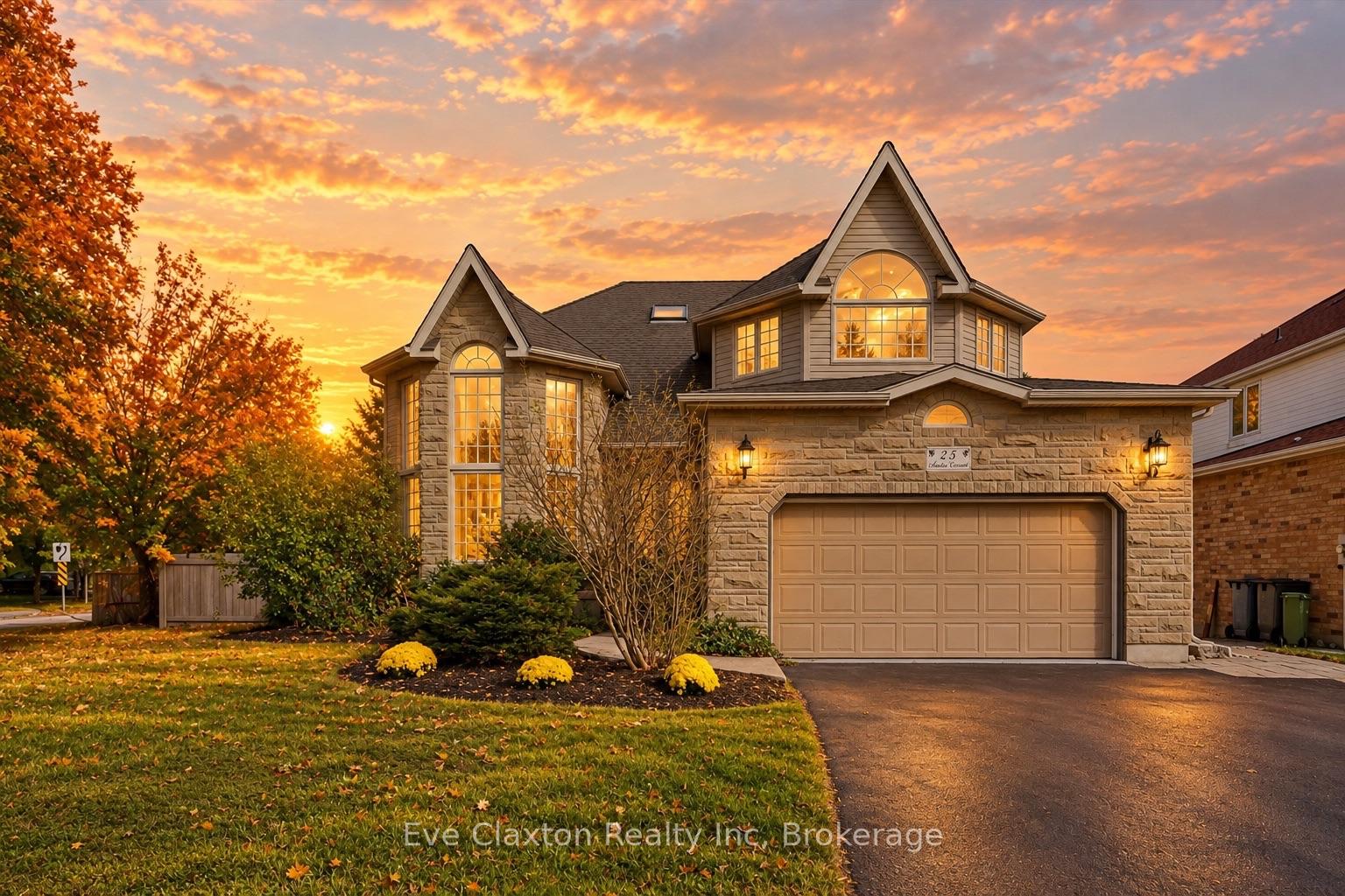 Photo 2 of 25 Amalia Crescent, Guelph, Pineridge/Westminster Woods — HOMEH