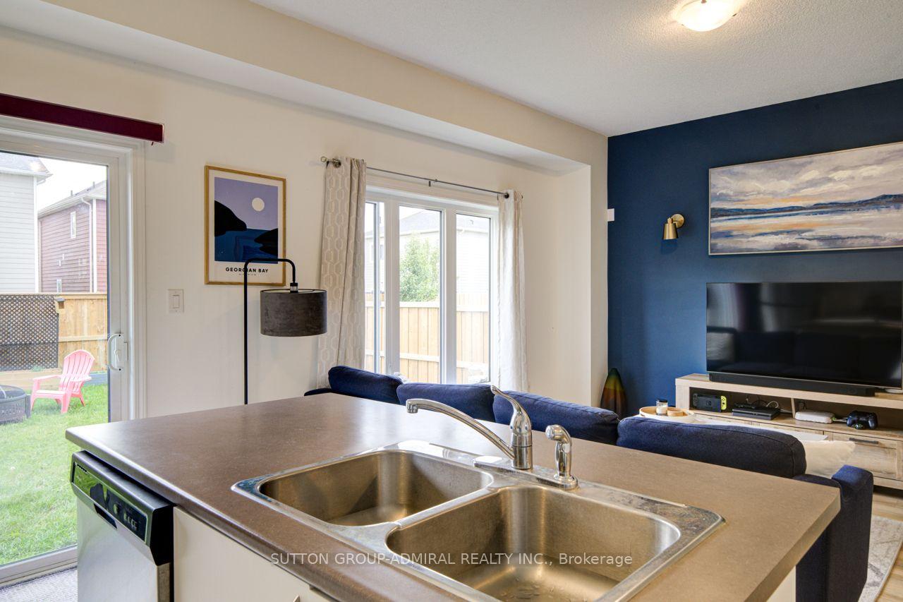 Photo 25 of 8 Catamaran Drive, Wasaga Beach — HOMEH
