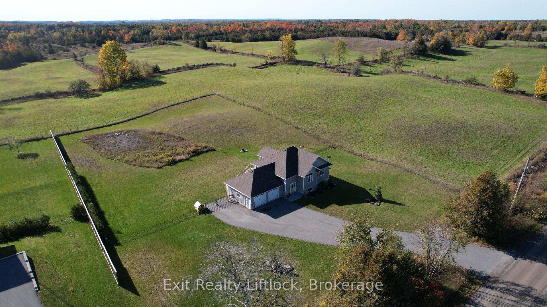 Photo 3 of 1479 Webster Road, Douro-Dummer — HOMEH