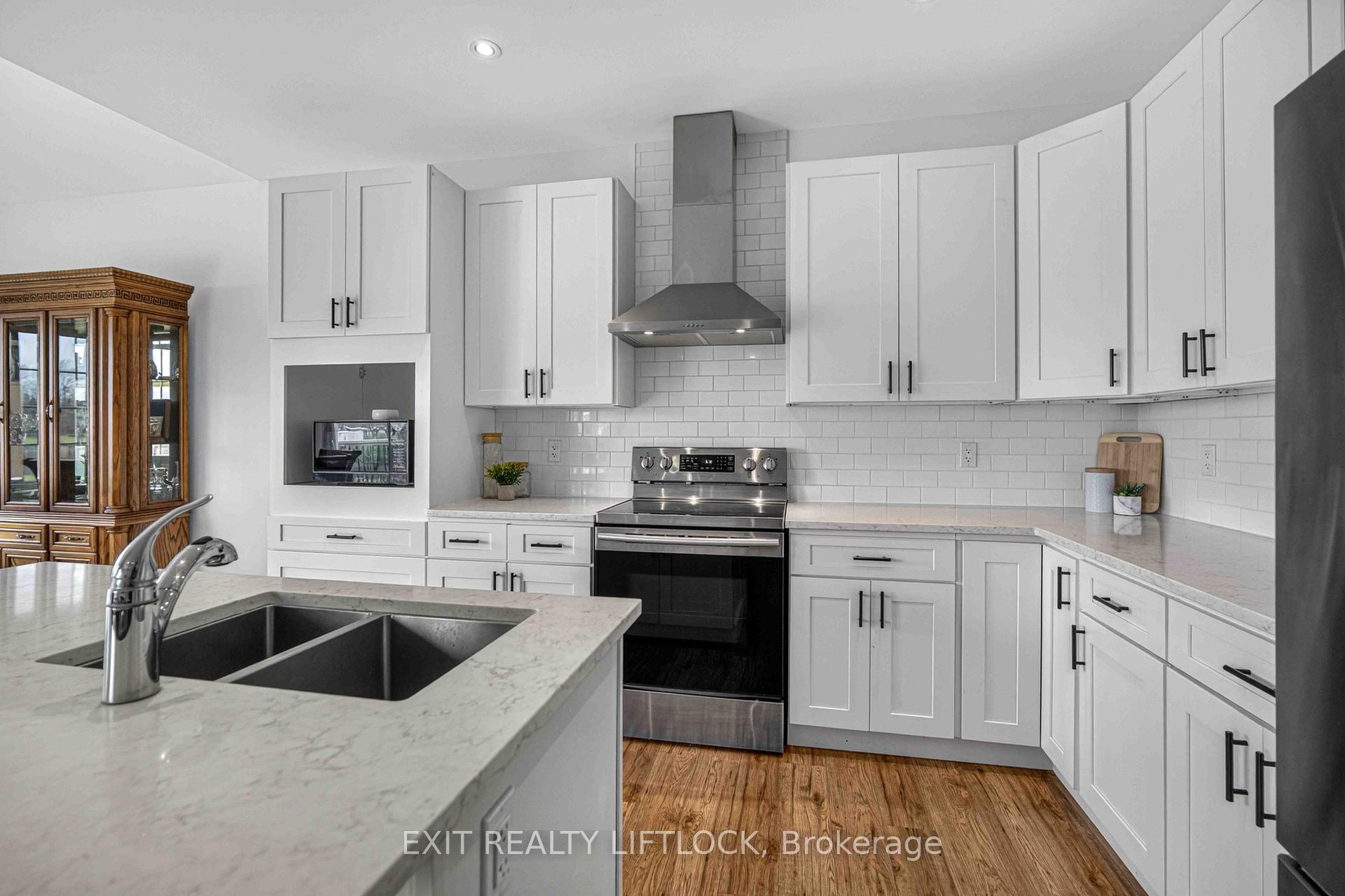 Photo 6 of 1479 Webster Road, Douro-Dummer — HOMEH
