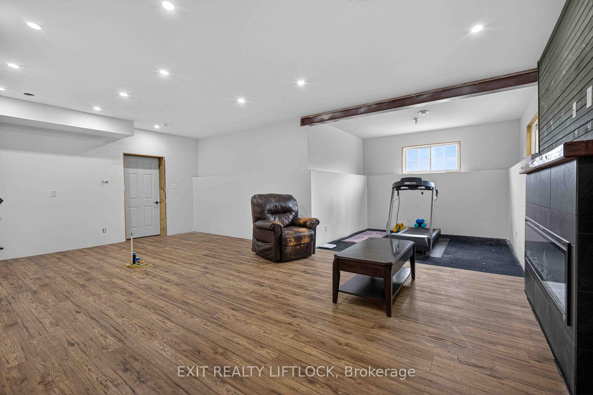 Photo 29 of 1479 Webster Road, Douro-Dummer — HOMEH