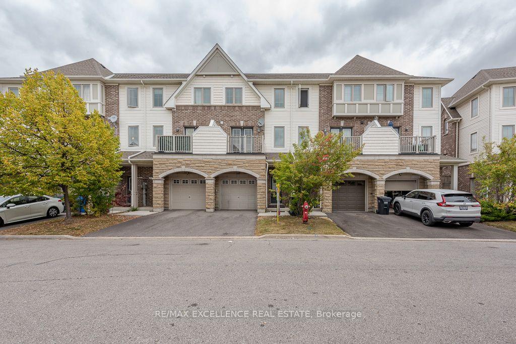 Photo 2 of Unit 84, 110 Cedar Lake Crescent, Brampton, Bram West — HOMEH
