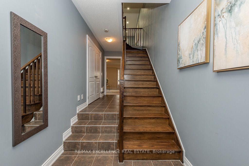 Photo 5 of Unit 84, 110 Cedar Lake Crescent, Brampton, Bram West — HOMEH