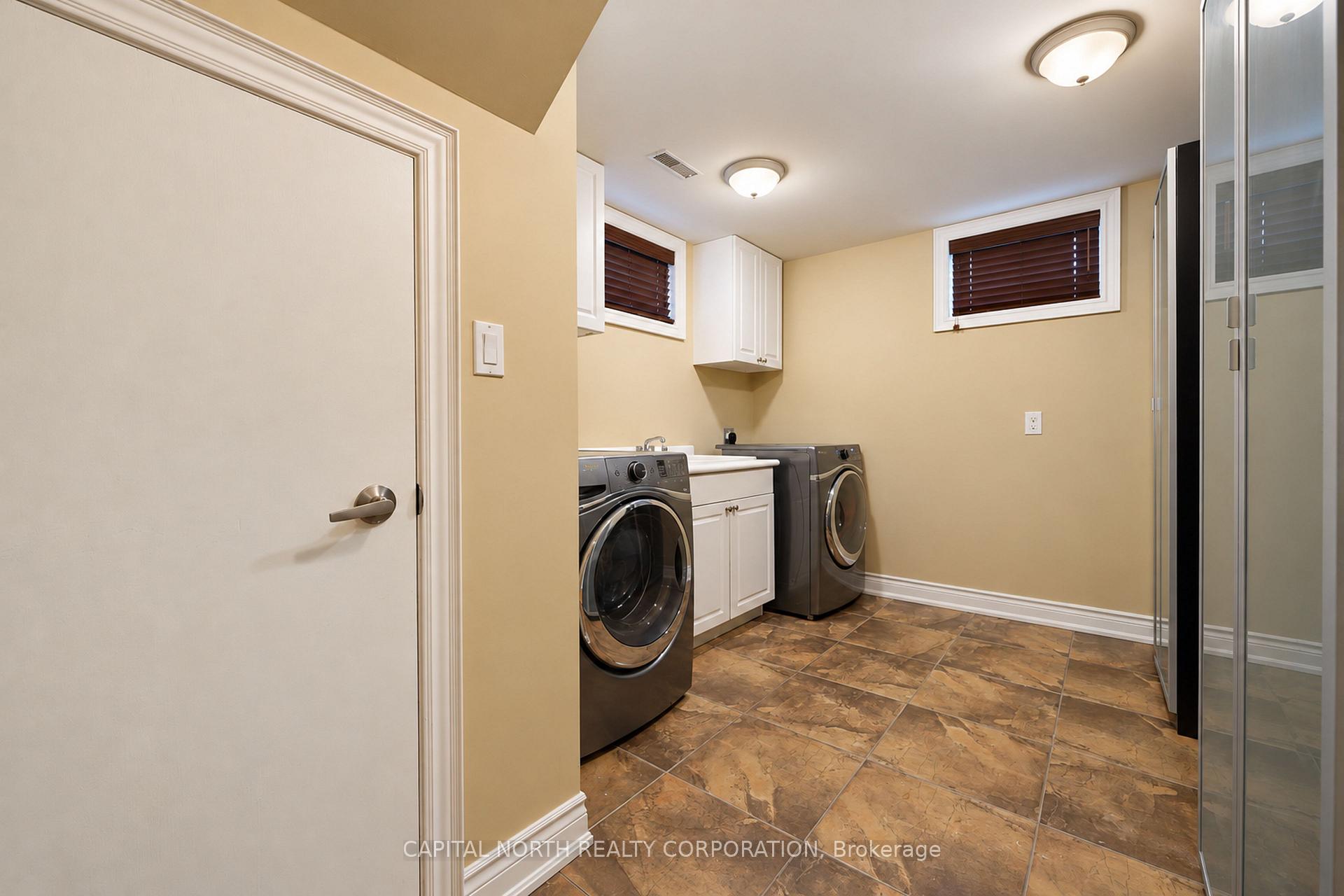 Photo 39 of 11 Erie Street, North York, Maple Leaf — HOMEH