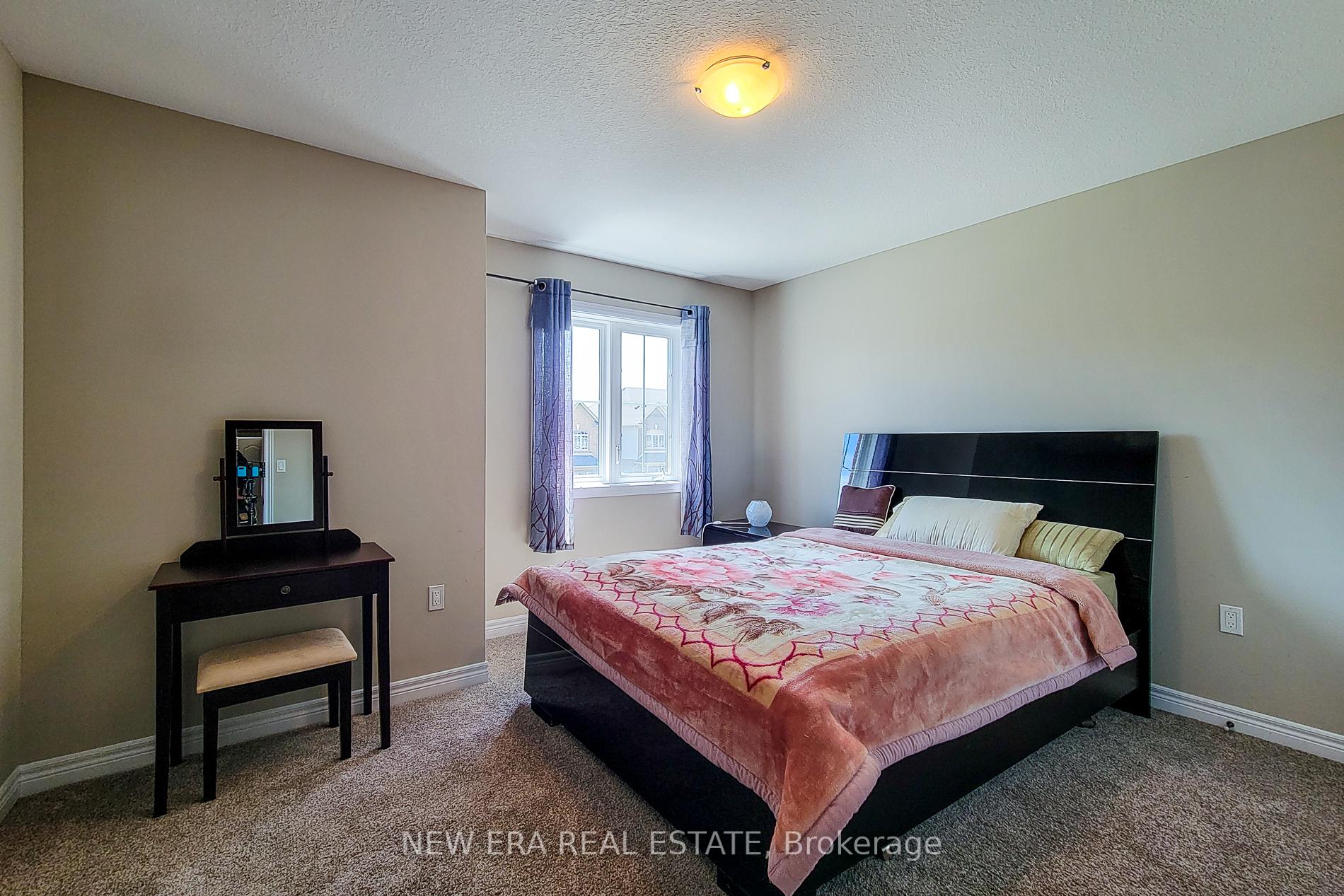 Photo 28 of 40 Fairgrounds Drive, Hamilton, Binbrook — HOMEH