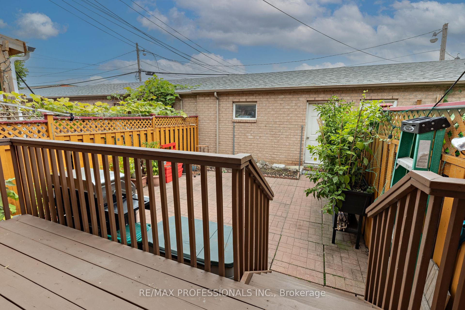 Photo 34 of 7 Mulock Avenue, Toronto, Junction Area — HOMEH