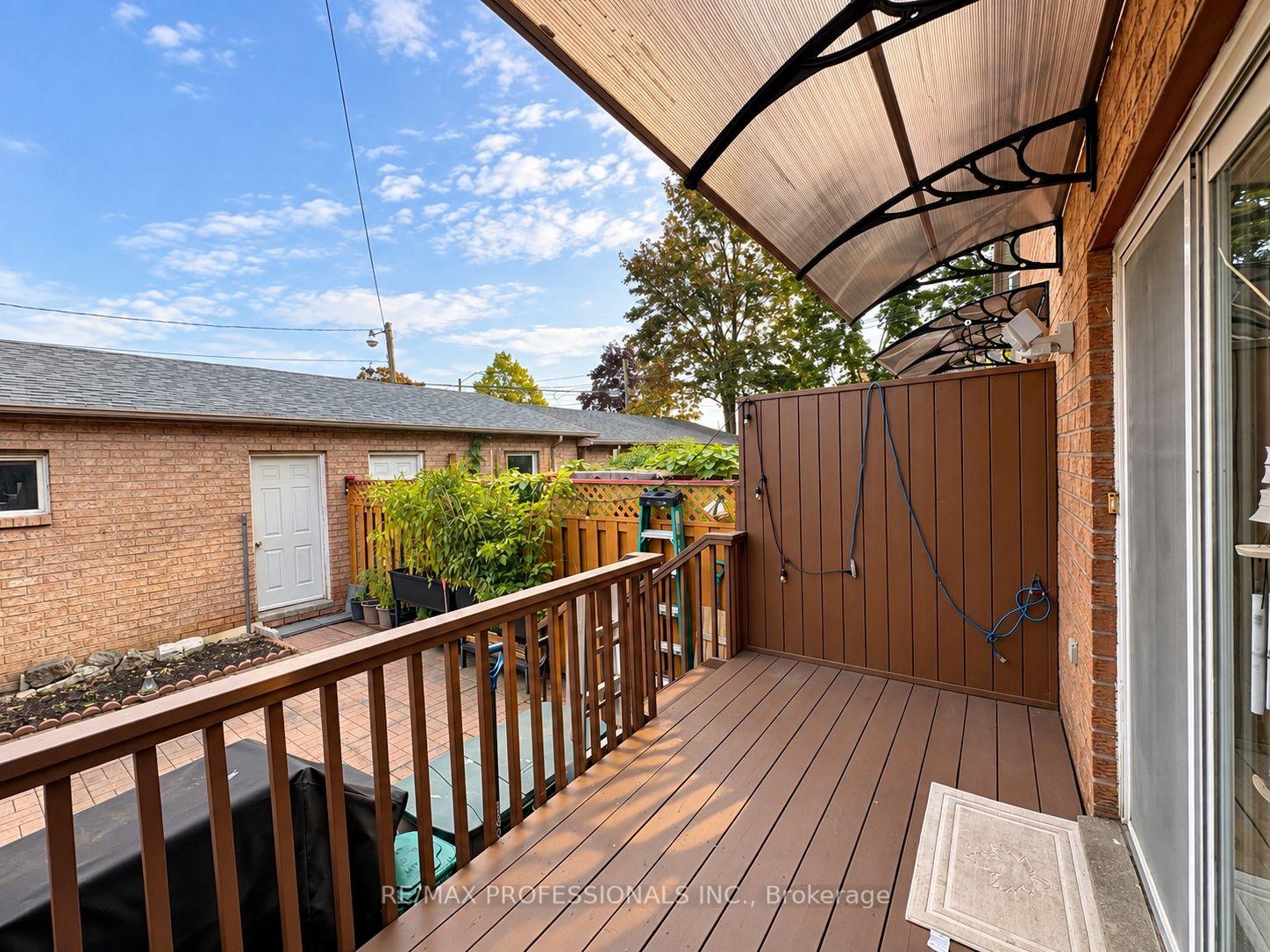 Photo 35 of 7 Mulock Avenue, Toronto, Junction Area — HOMEH