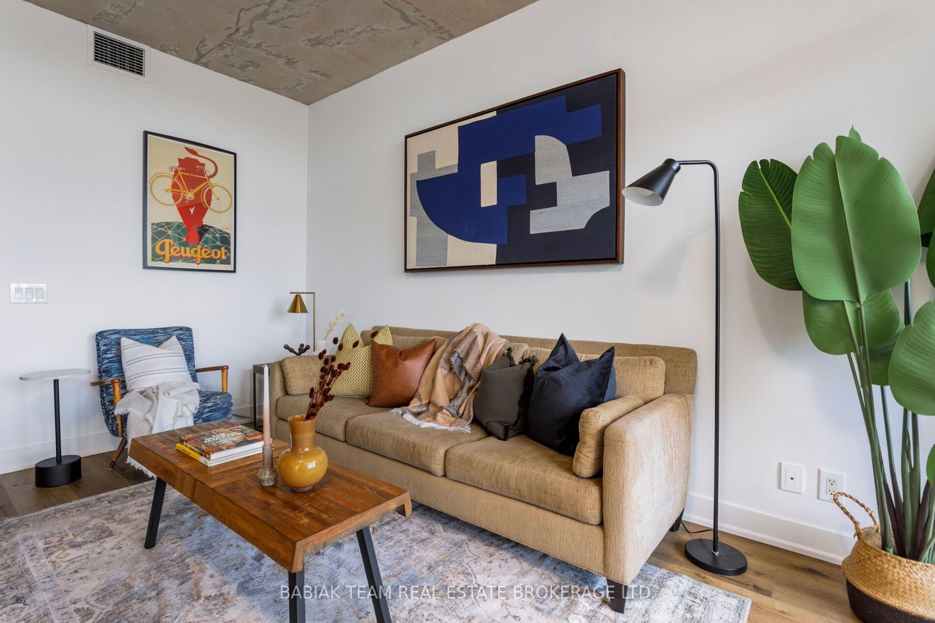 Photo 8 of Unit 703, 2 Gladstone Avenue, Toronto, Little Portugal — HOMEH