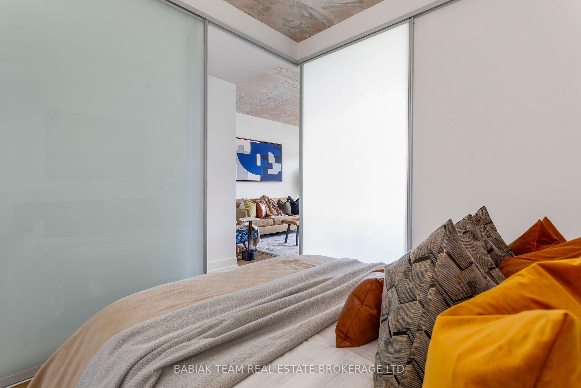 Photo 19 of Unit 703, 2 Gladstone Avenue, Toronto, Little Portugal — HOMEH